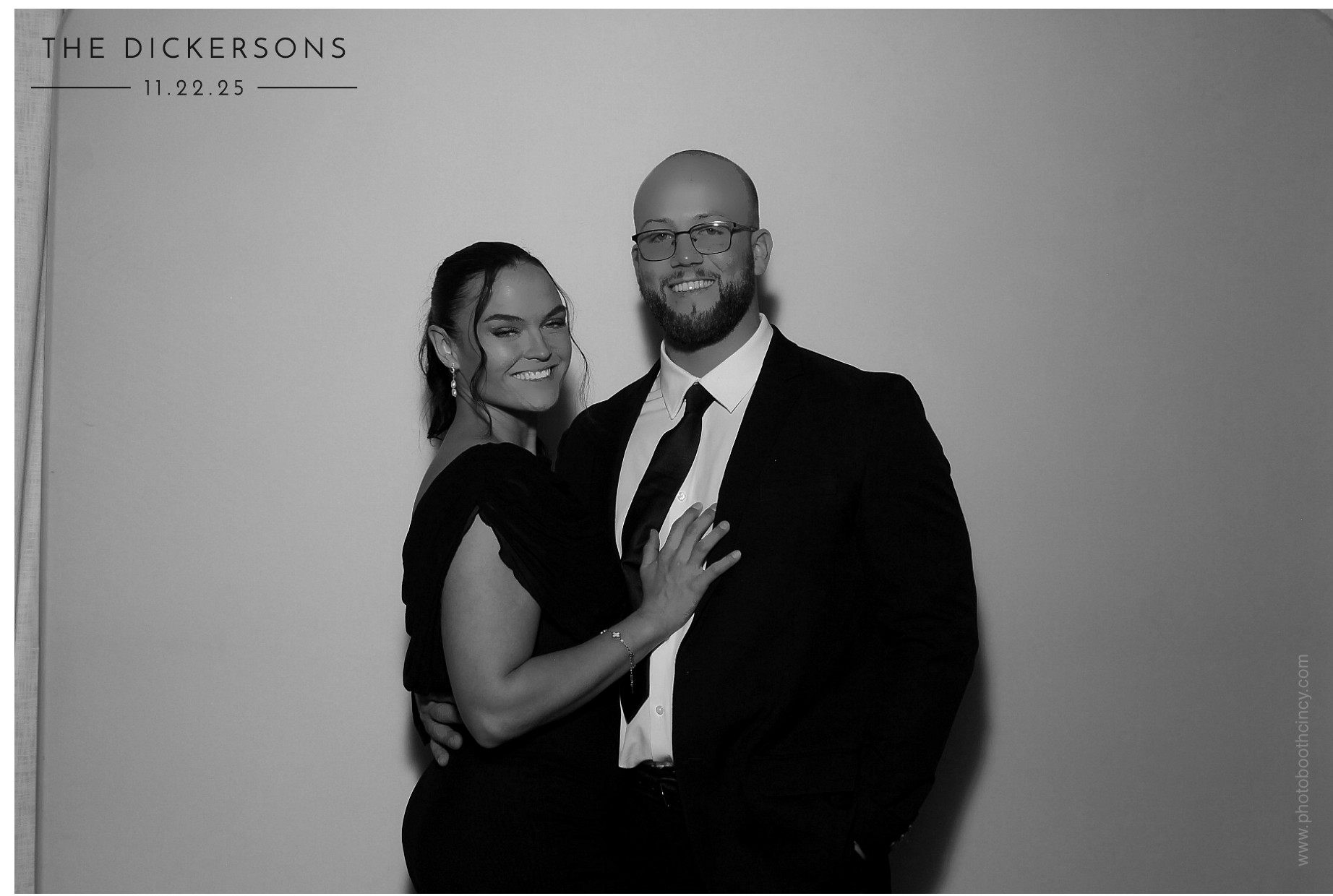 The Dickersons | View more photos from the event at gallery.photoboothcincy.com/u/PhotoBoothCincy/The-Dickersons