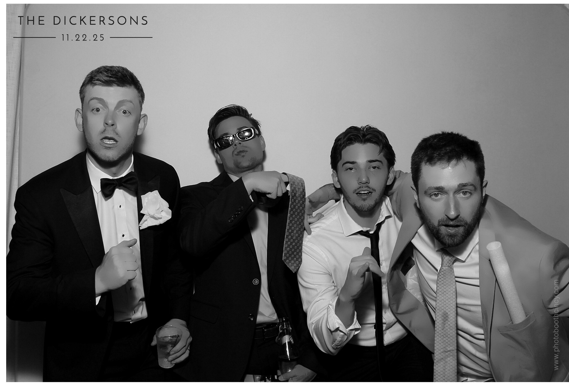 The Dickersons | View more photos from the event at gallery.photoboothcincy.com/u/PhotoBoothCincy/The-Dickersons