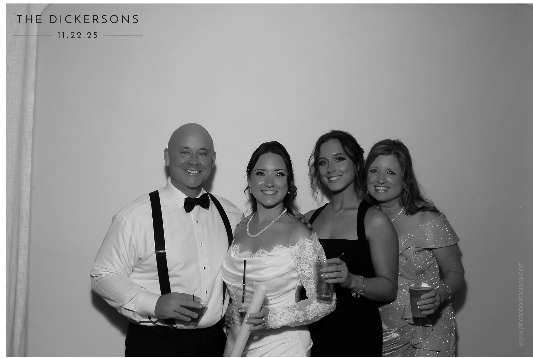 The Dickersons | View more photos from the event at gallery.photoboothcincy.com/u/PhotoBoothCincy/The-Dickersons