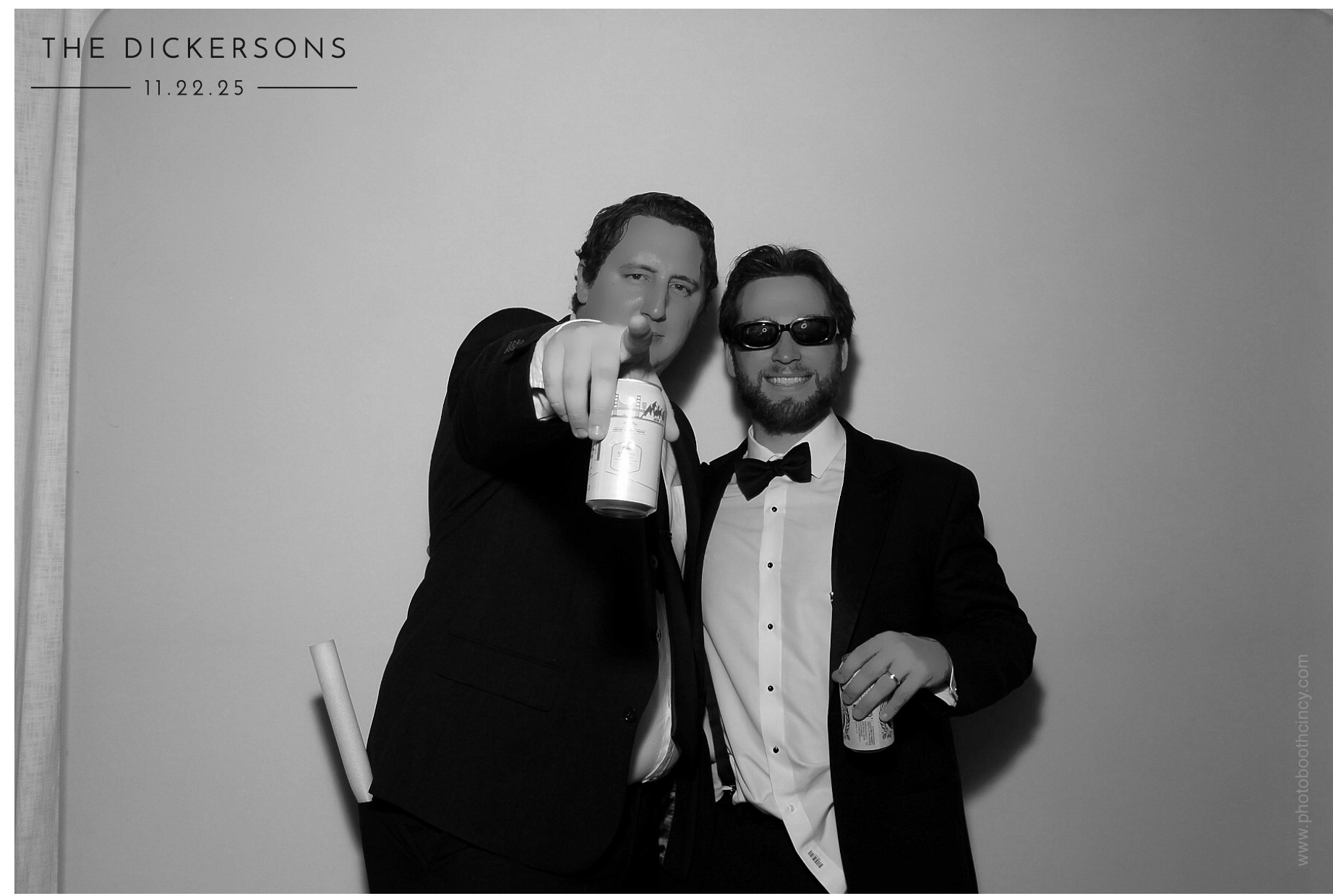 The Dickersons | View more photos from the event at gallery.photoboothcincy.com/u/PhotoBoothCincy/The-Dickersons