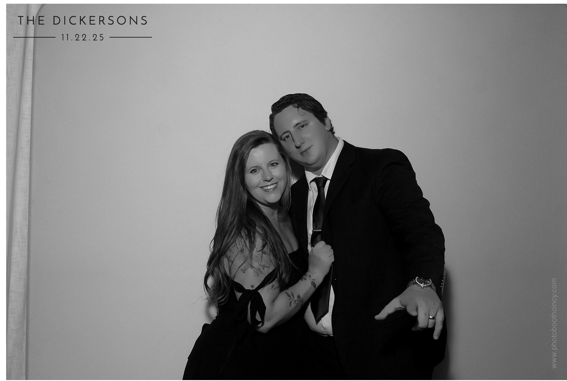 The Dickersons | View more photos from the event at gallery.photoboothcincy.com/u/PhotoBoothCincy/The-Dickersons