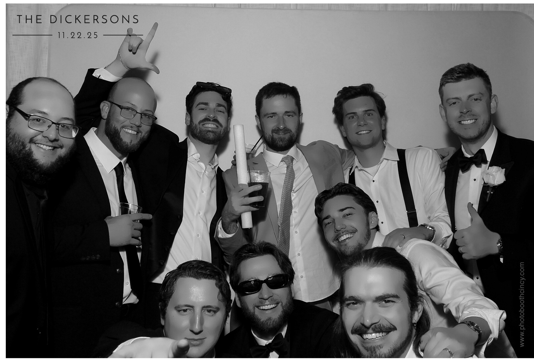 The Dickersons | View more photos from the event at gallery.photoboothcincy.com/u/PhotoBoothCincy/The-Dickersons