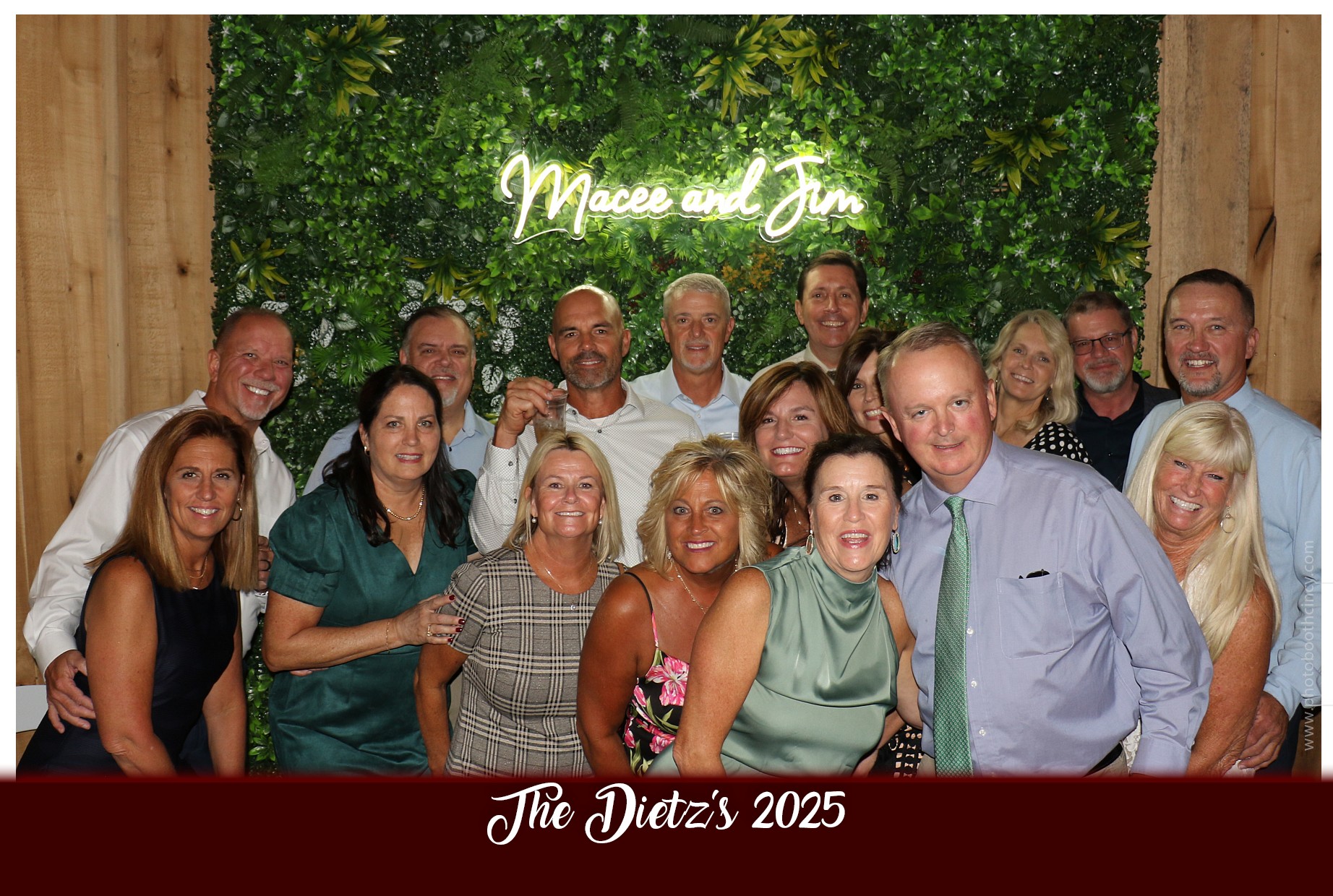 The Dietz Wedding  | View more photos from the event at gallery.photoboothcincy.com/u/PhotoBoothCincy/The-Dietz-Wedding