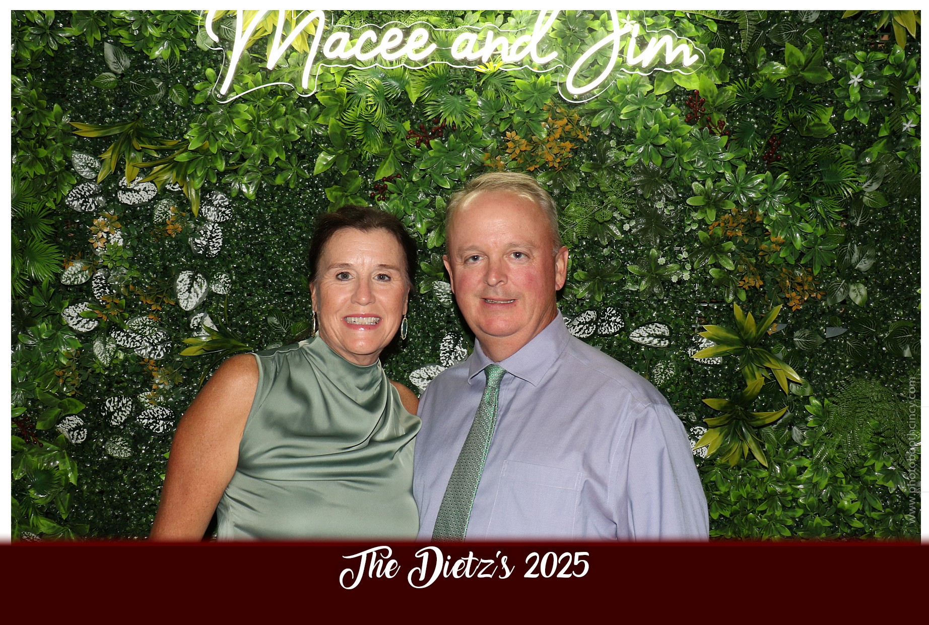The Dietz Wedding  | View more photos from the event at gallery.photoboothcincy.com/u/PhotoBoothCincy/The-Dietz-Wedding