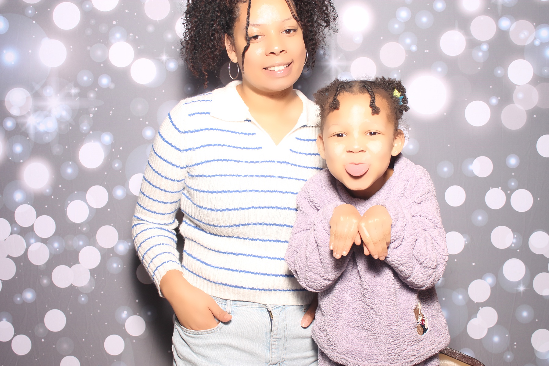 The Family Gathering | View more photos from the event at gallery.photoboothcincy.com/u/PhotoBoothCincy/The-Family-Gathering