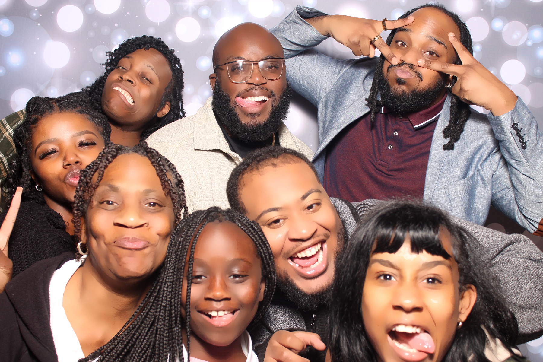 The Family Gathering | View more photos from the event at gallery.photoboothcincy.com/u/PhotoBoothCincy/The-Family-Gathering