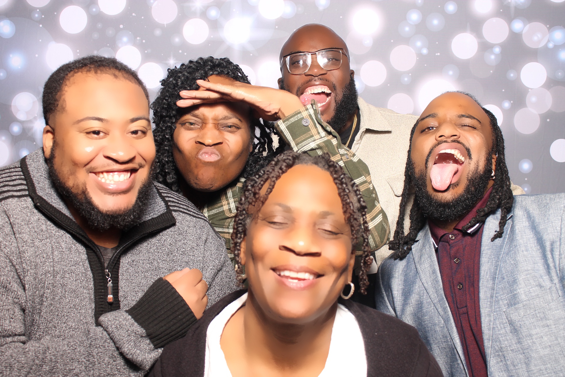 The Family Gathering | View more photos from the event at gallery.photoboothcincy.com/u/PhotoBoothCincy/The-Family-Gathering