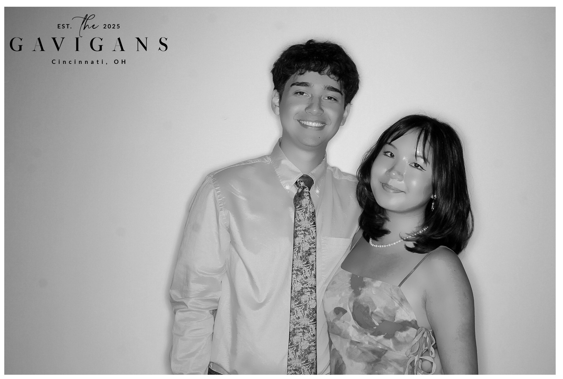 The Gavigan's | View more photos from the event at gallery.photoboothcincy.com/u/PhotoBoothCincy/The-Gavigans
