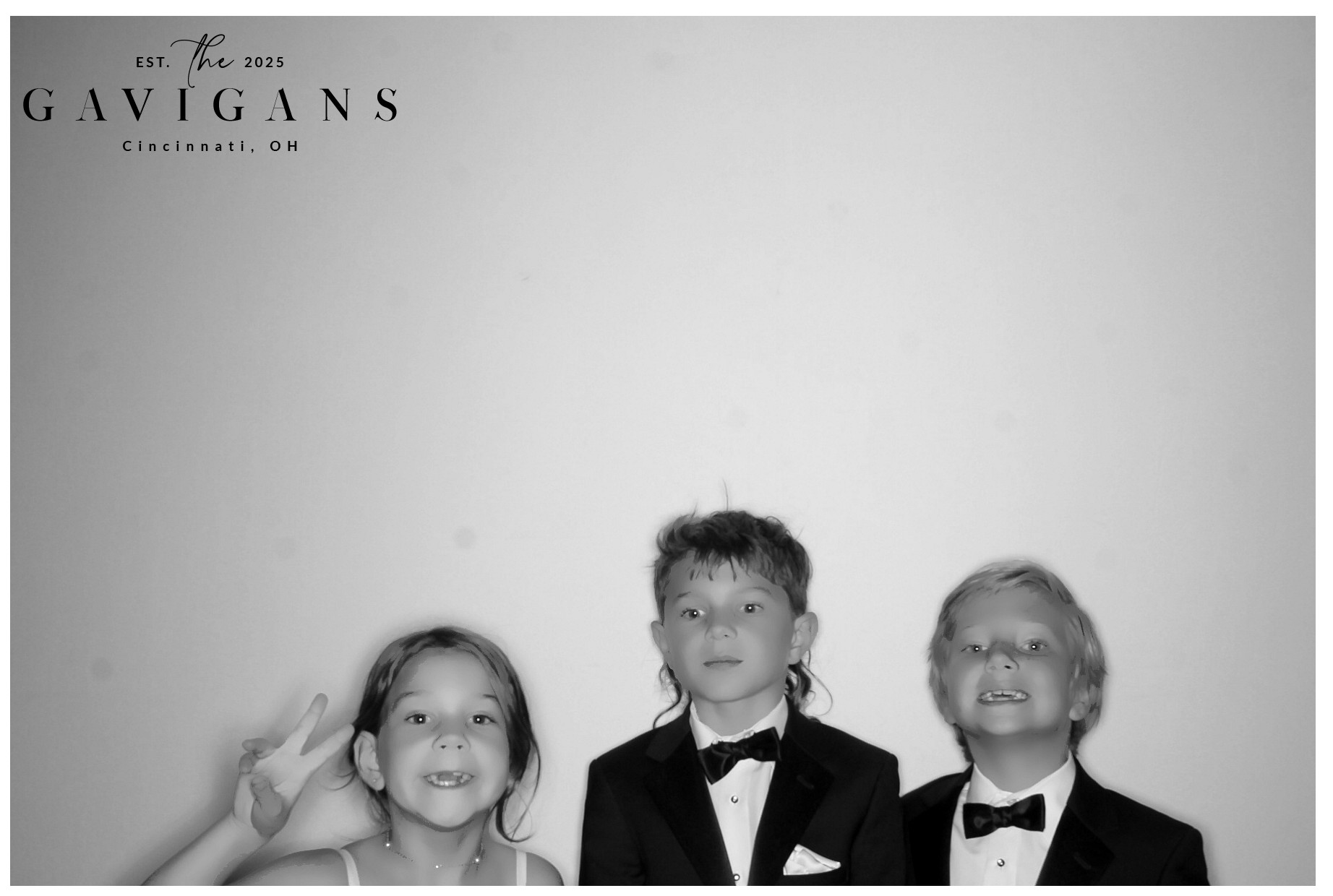 The Gavigan's | View more photos from the event at gallery.photoboothcincy.com/u/PhotoBoothCincy/The-Gavigans