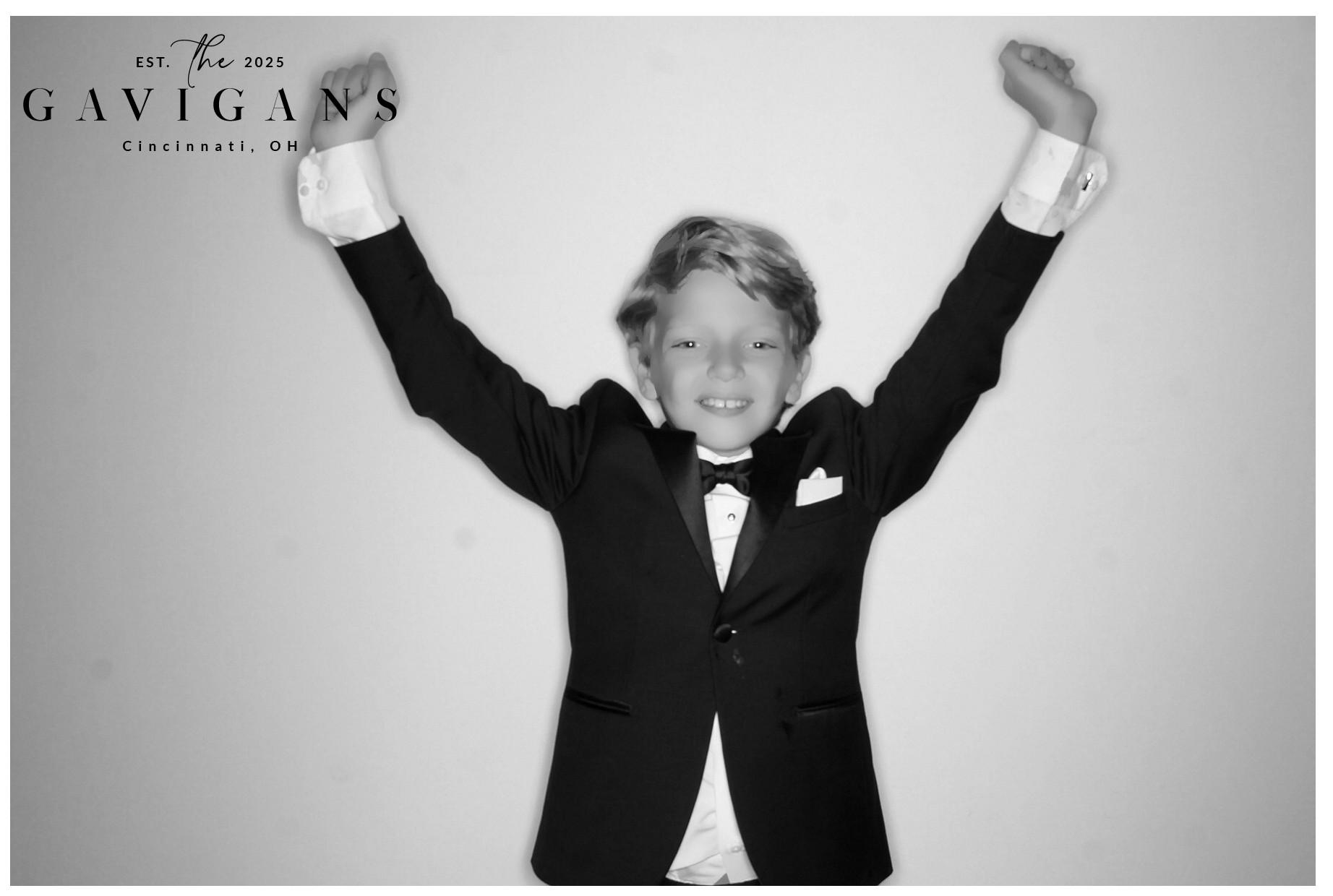 The Gavigan's | View more photos from the event at gallery.photoboothcincy.com/u/PhotoBoothCincy/The-Gavigans