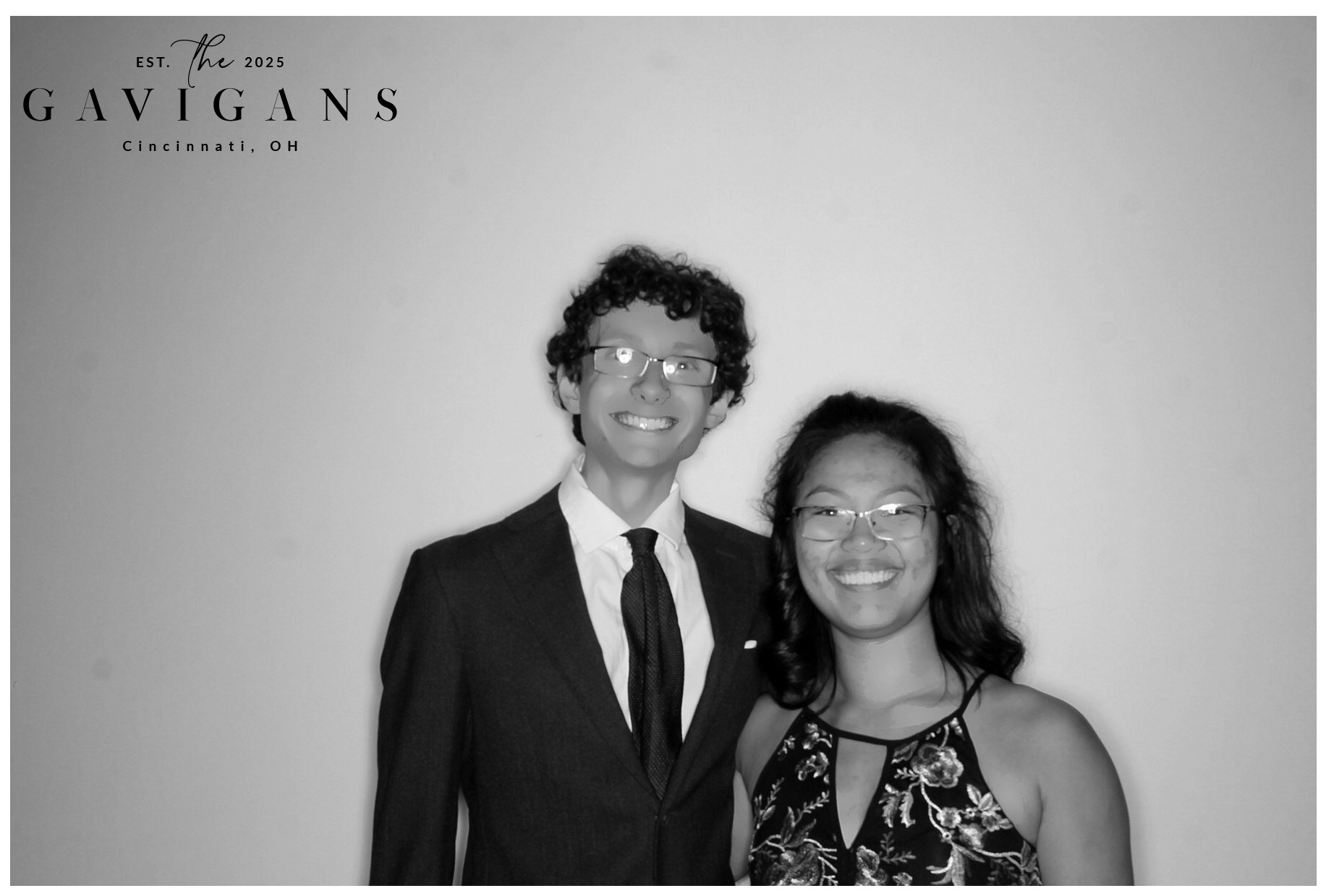 The Gavigan's | View more photos from the event at gallery.photoboothcincy.com/u/PhotoBoothCincy/The-Gavigans