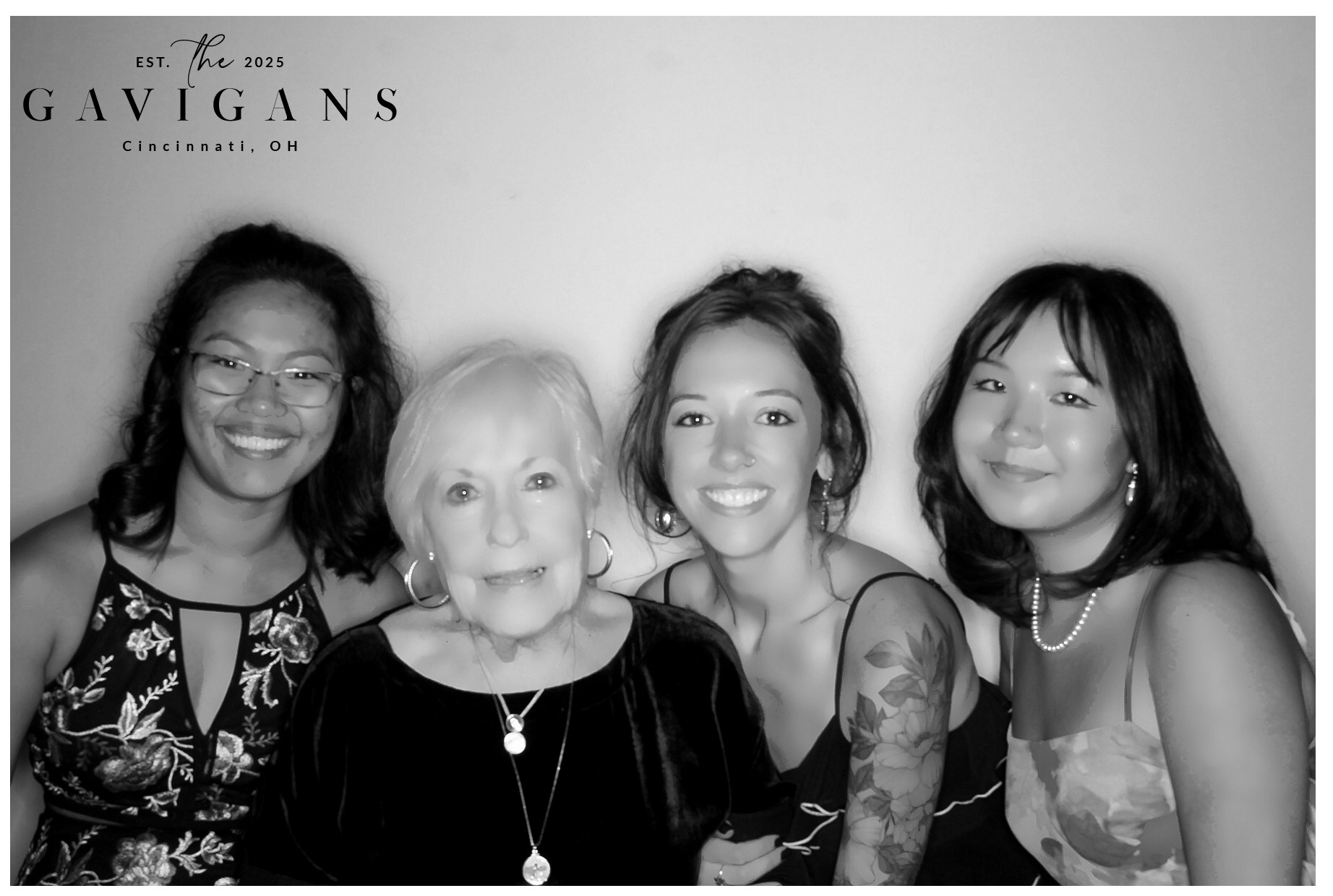 The Gavigan's | View more photos from the event at gallery.photoboothcincy.com/u/PhotoBoothCincy/The-Gavigans