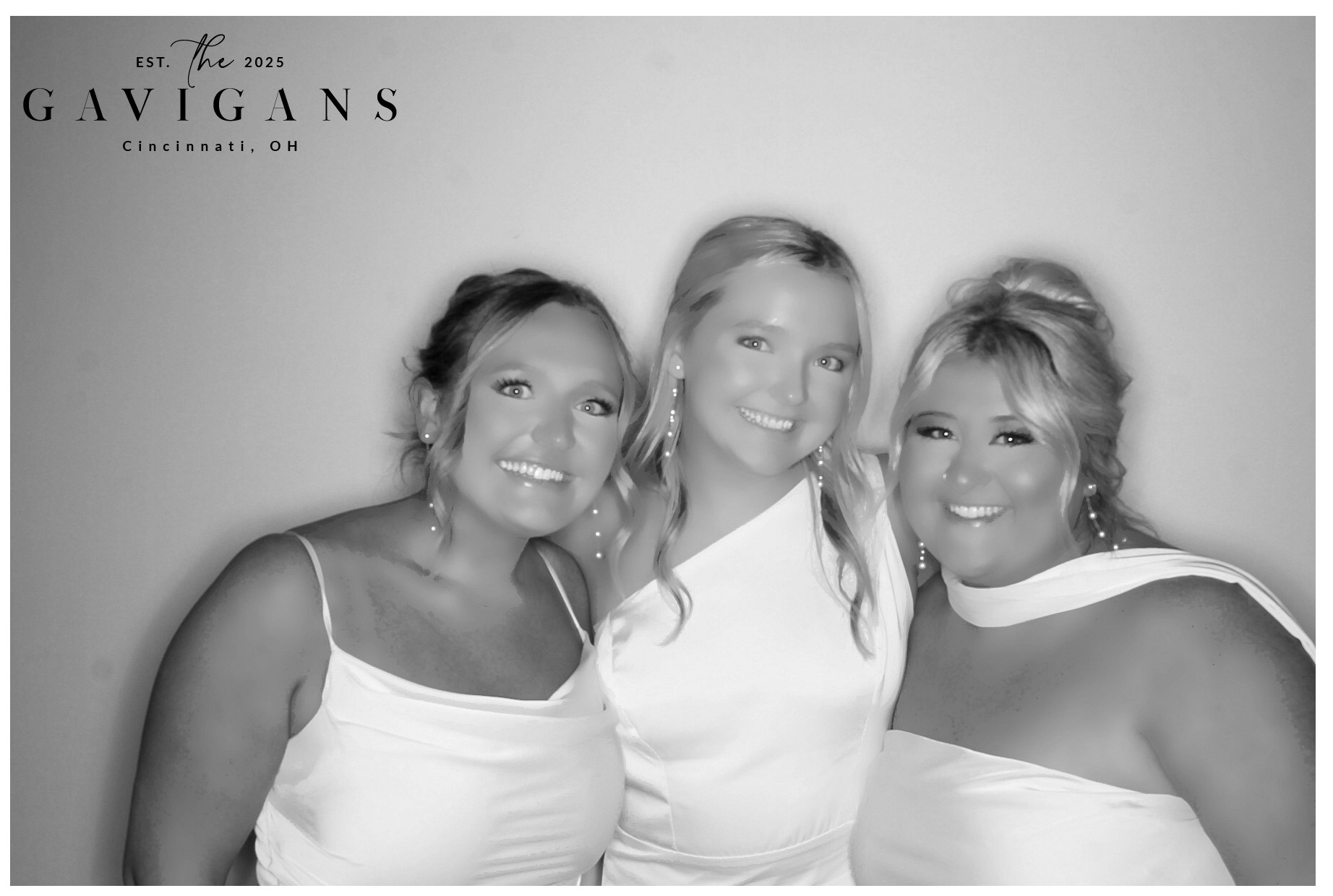 The Gavigan's | View more photos from the event at gallery.photoboothcincy.com/u/PhotoBoothCincy/The-Gavigans