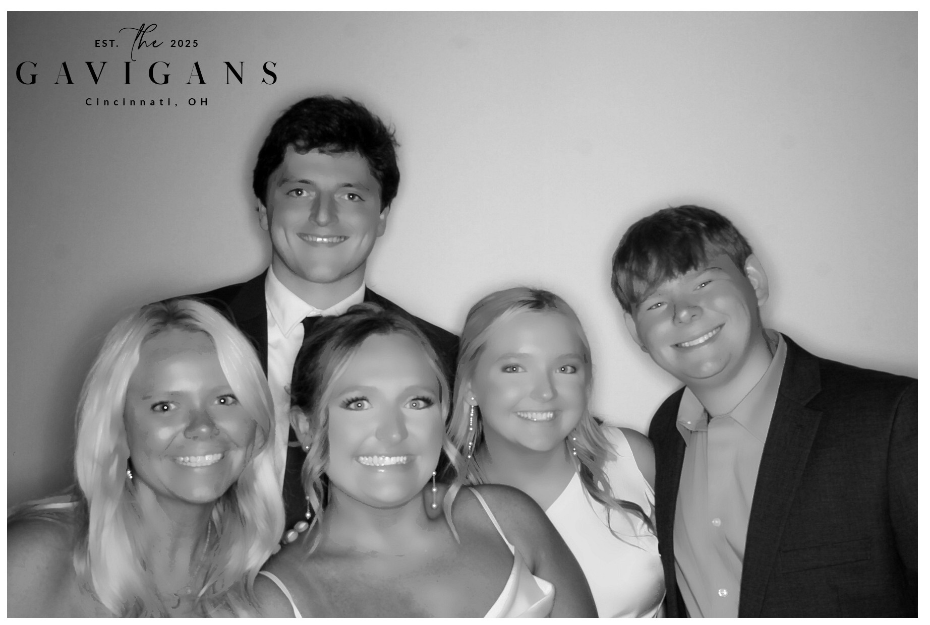 The Gavigan's | View more photos from the event at gallery.photoboothcincy.com/u/PhotoBoothCincy/The-Gavigans