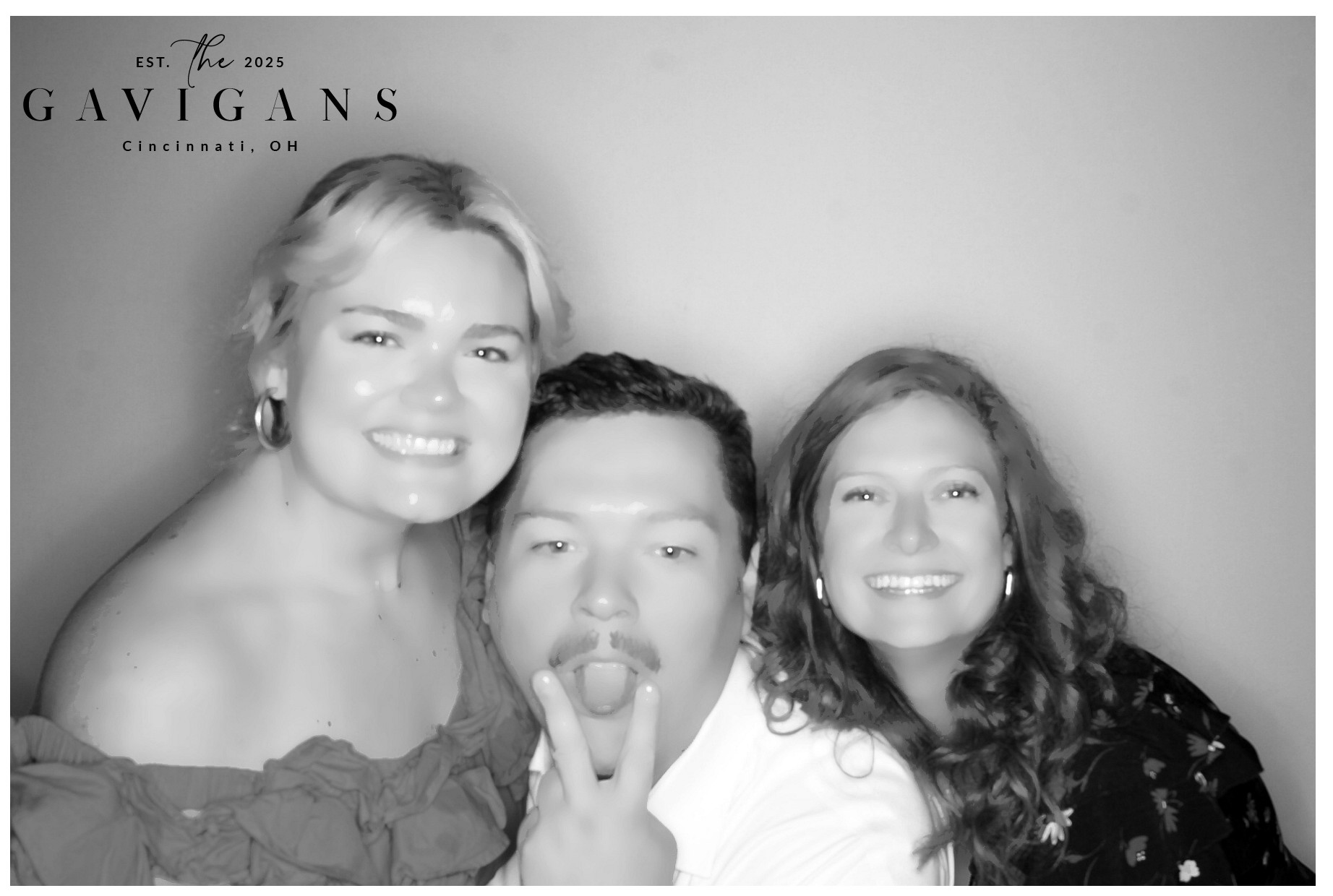 The Gavigan's | View more photos from the event at gallery.photoboothcincy.com/u/PhotoBoothCincy/The-Gavigans
