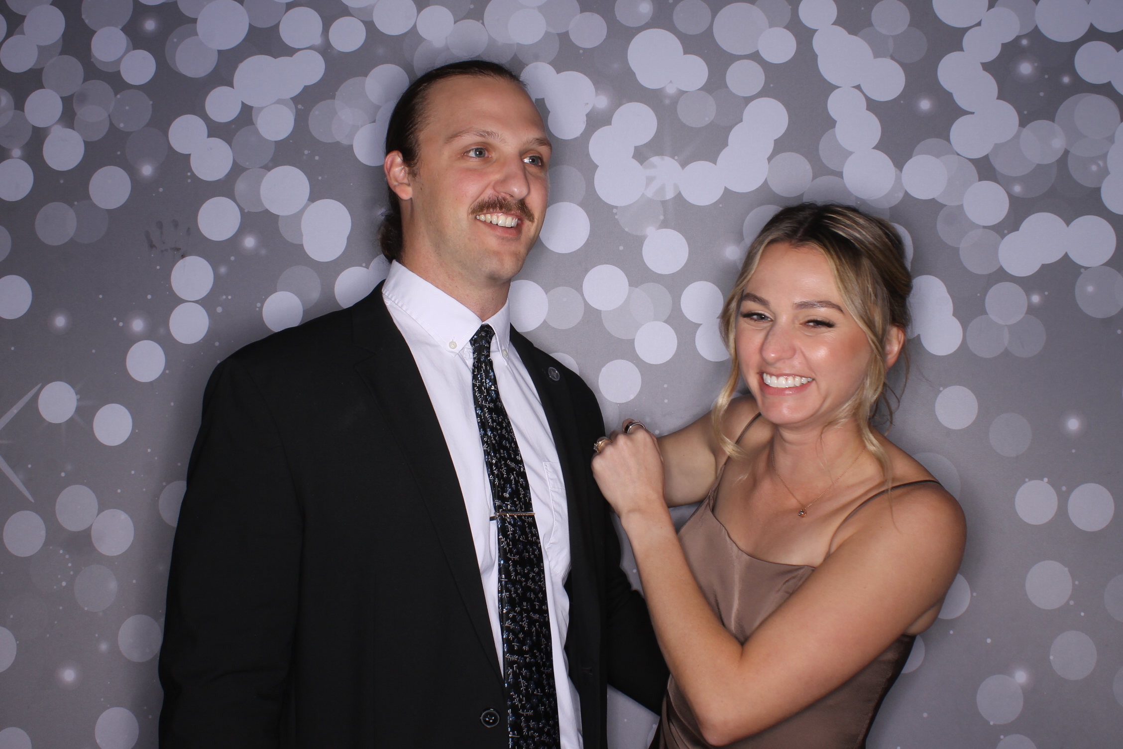 The Guth's | View more photos from the event at gallery.photoboothcincy.com/u/PhotoBoothCincy/The-Guths