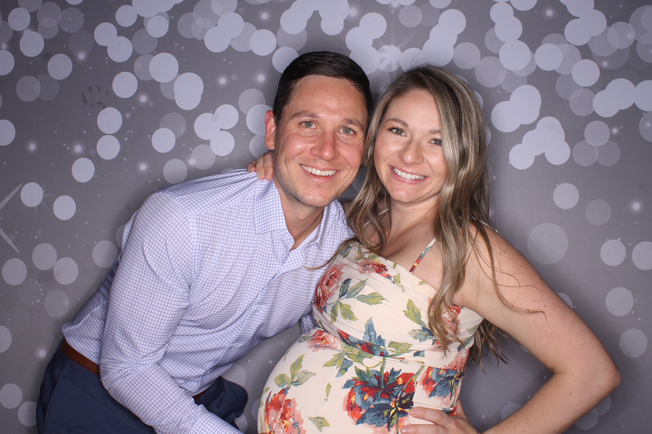 The Guth's | View more photos from the event at gallery.photoboothcincy.com/u/PhotoBoothCincy/The-Guths