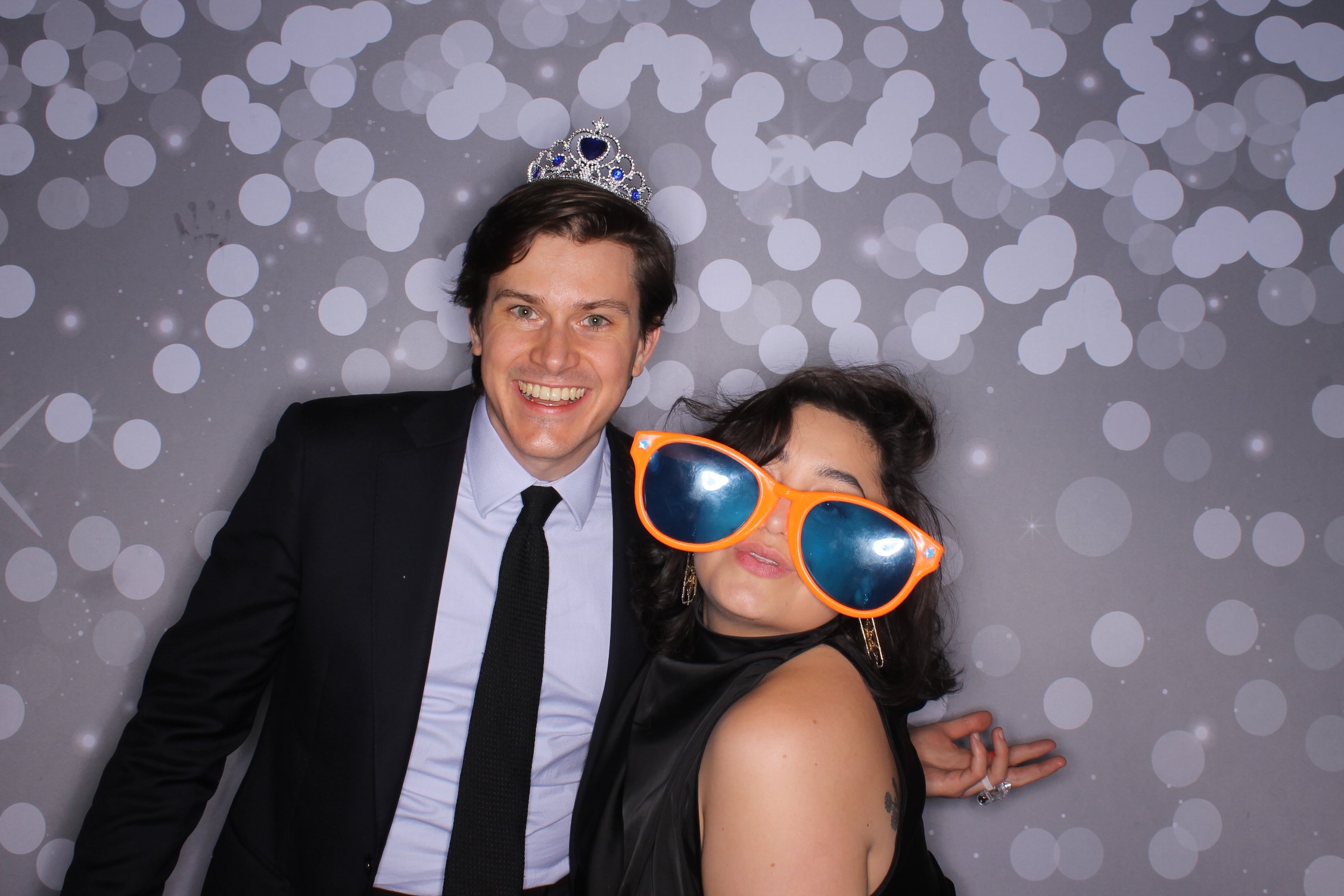 The Guth's | View more photos from the event at gallery.photoboothcincy.com/u/PhotoBoothCincy/The-Guths