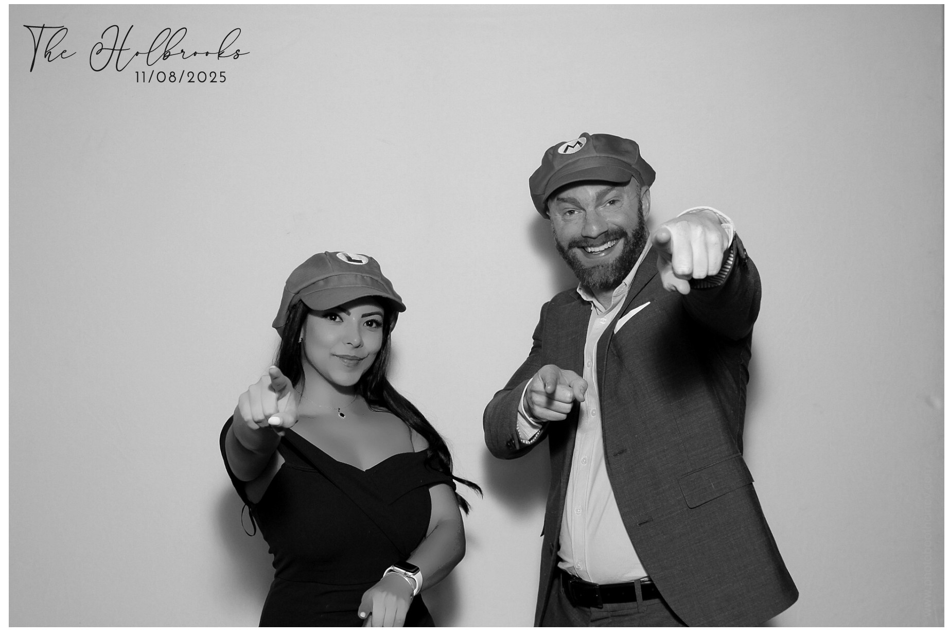The Holbrooks | View more photos from the event at gallery.photoboothcincy.com/u/PhotoBoothCincy/The-Holbrooks