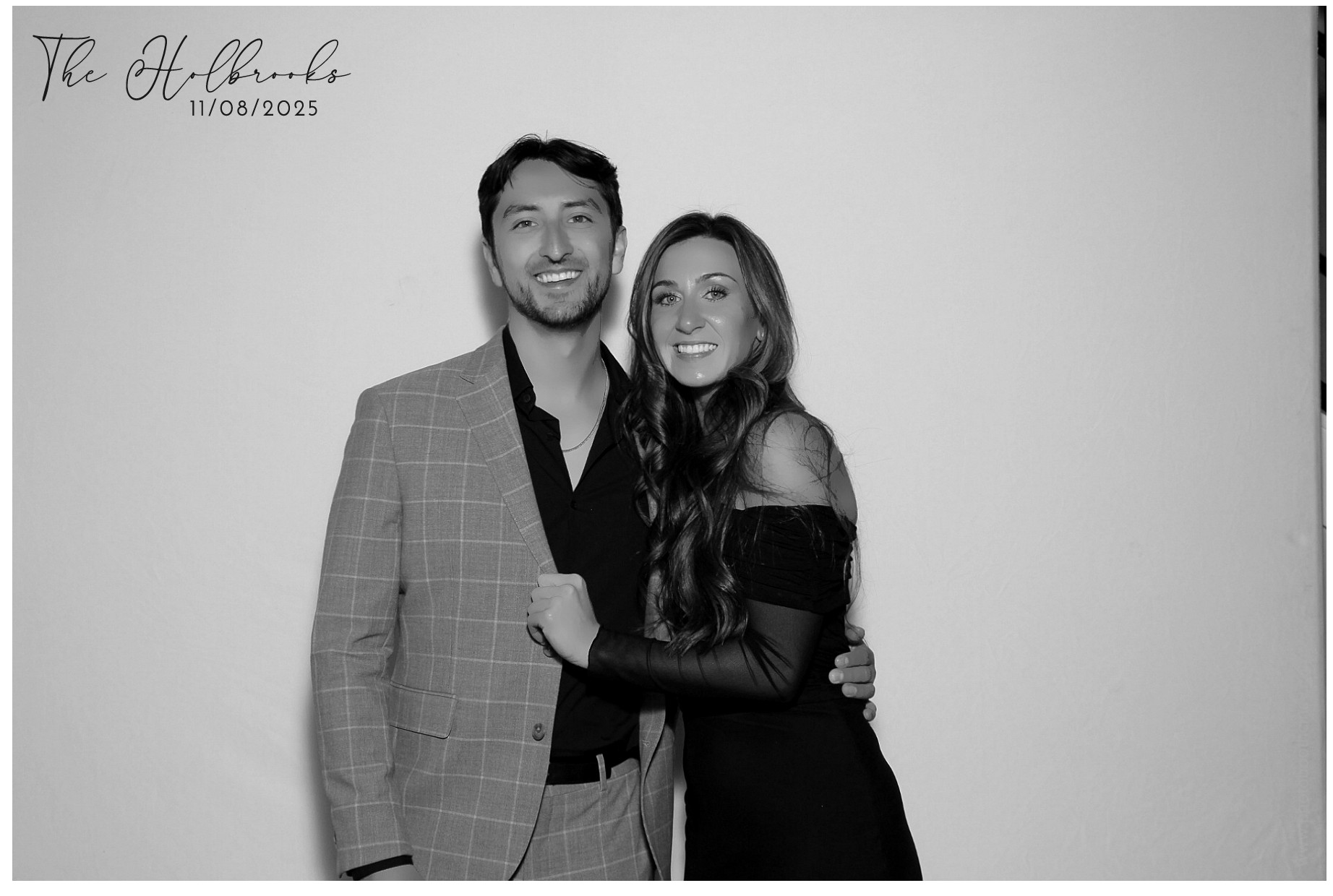 The Holbrooks | View more photos from the event at gallery.photoboothcincy.com/u/PhotoBoothCincy/The-Holbrooks