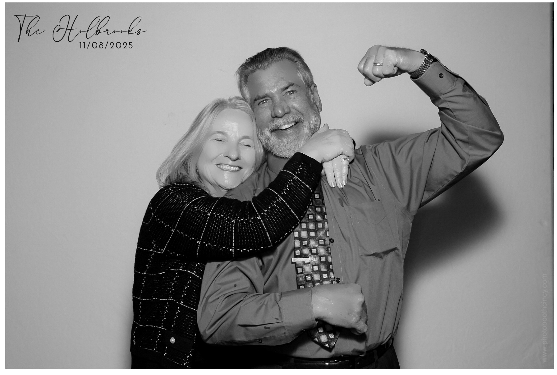 The Holbrooks | View more photos from the event at gallery.photoboothcincy.com/u/PhotoBoothCincy/The-Holbrooks