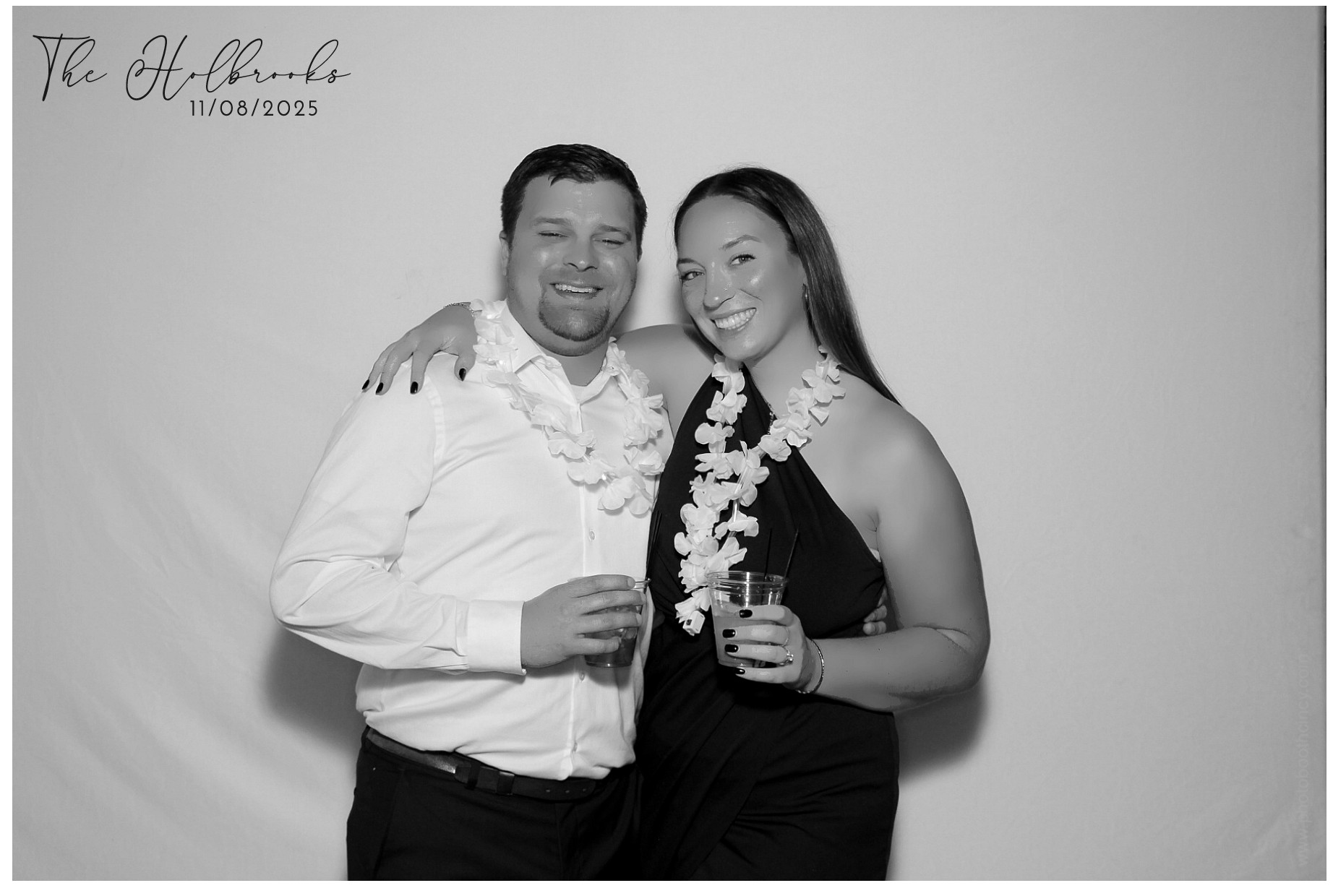 The Holbrooks | View more photos from the event at gallery.photoboothcincy.com/u/PhotoBoothCincy/The-Holbrooks