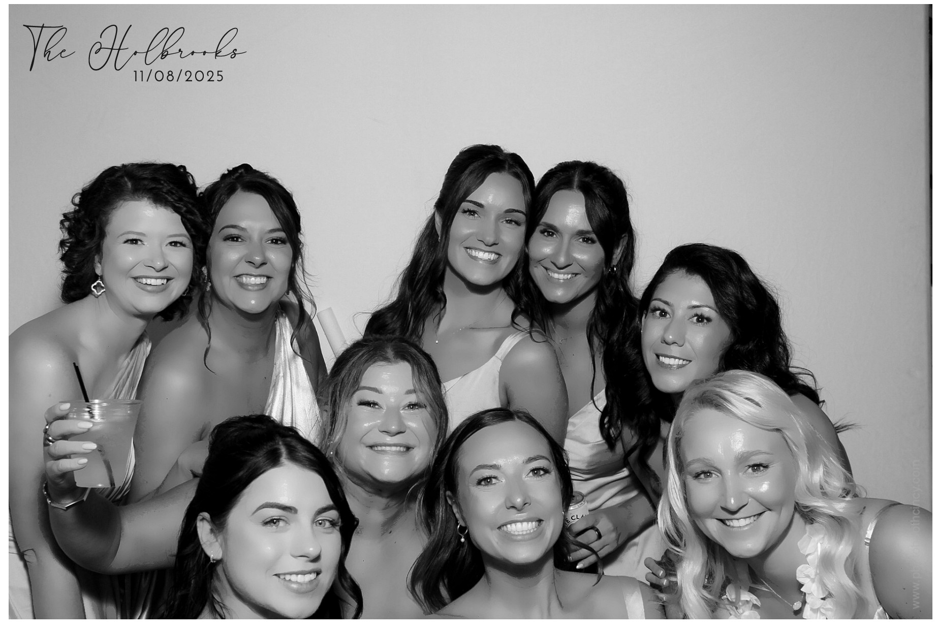 The Holbrooks | View more photos from the event at gallery.photoboothcincy.com/u/PhotoBoothCincy/The-Holbrooks