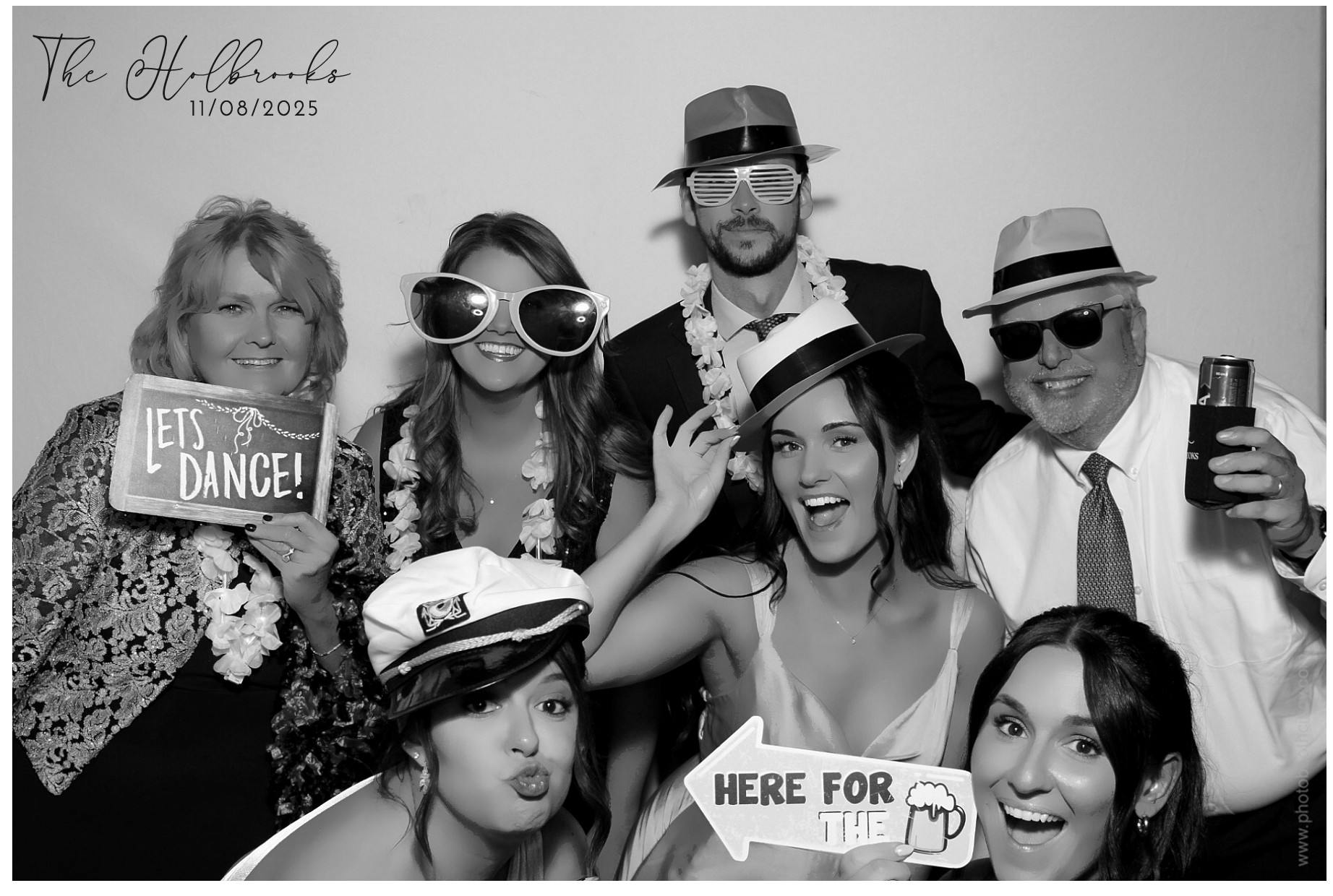 The Holbrooks | View more photos from the event at gallery.photoboothcincy.com/u/PhotoBoothCincy/The-Holbrooks