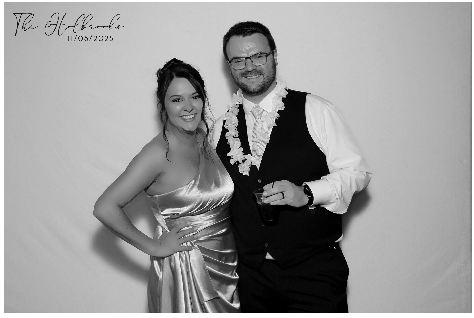 The Holbrooks | View more photos from the event at gallery.photoboothcincy.com/u/PhotoBoothCincy/The-Holbrooks