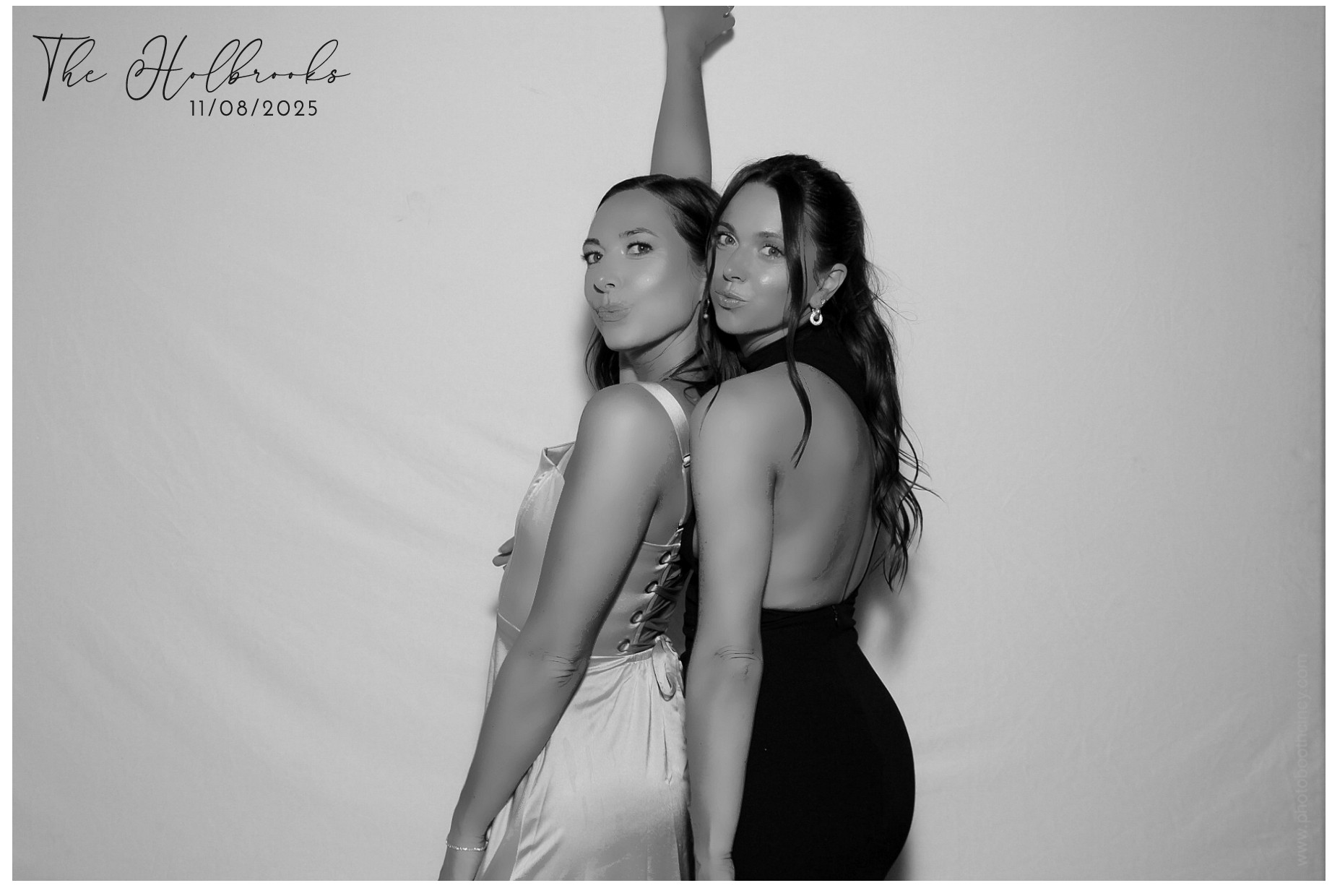 The Holbrooks | View more photos from the event at gallery.photoboothcincy.com/u/PhotoBoothCincy/The-Holbrooks