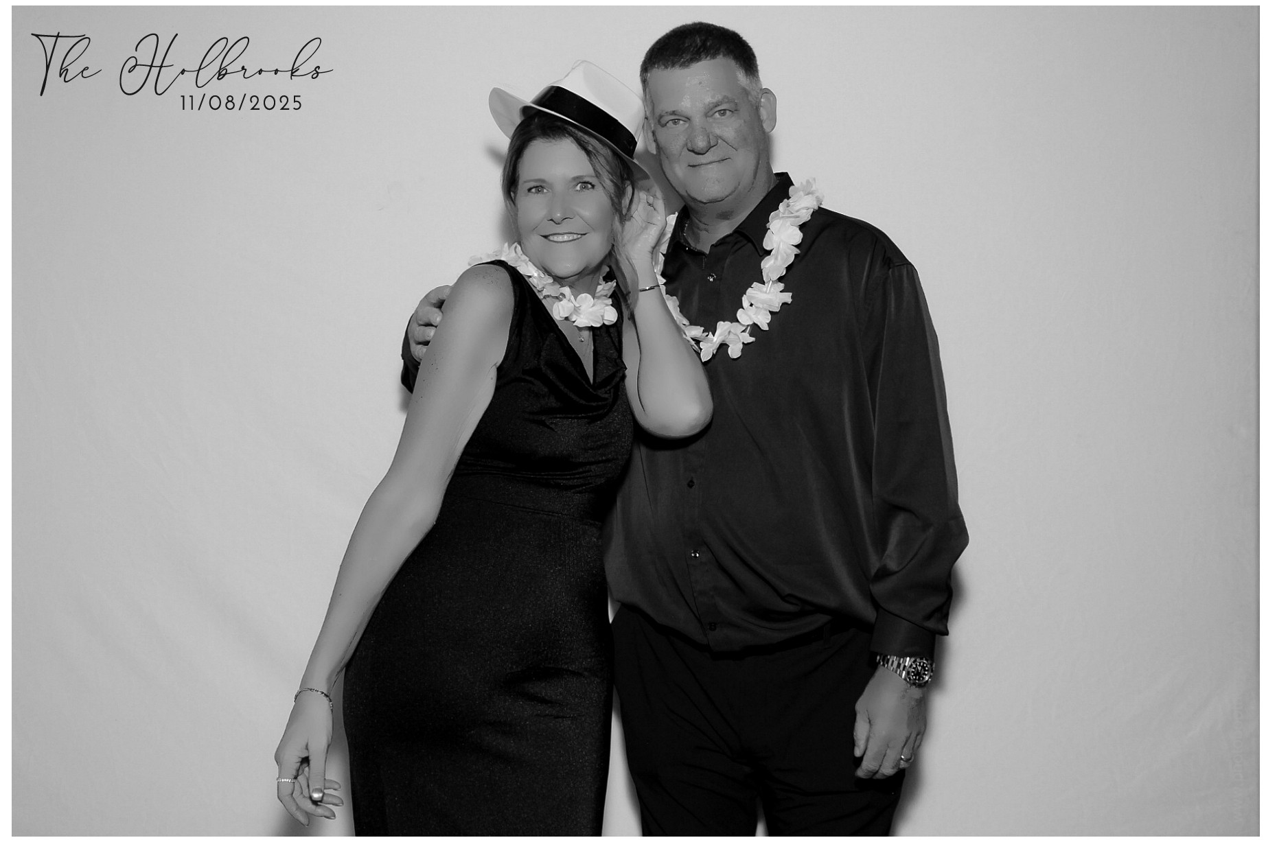 The Holbrooks | View more photos from the event at gallery.photoboothcincy.com/u/PhotoBoothCincy/The-Holbrooks