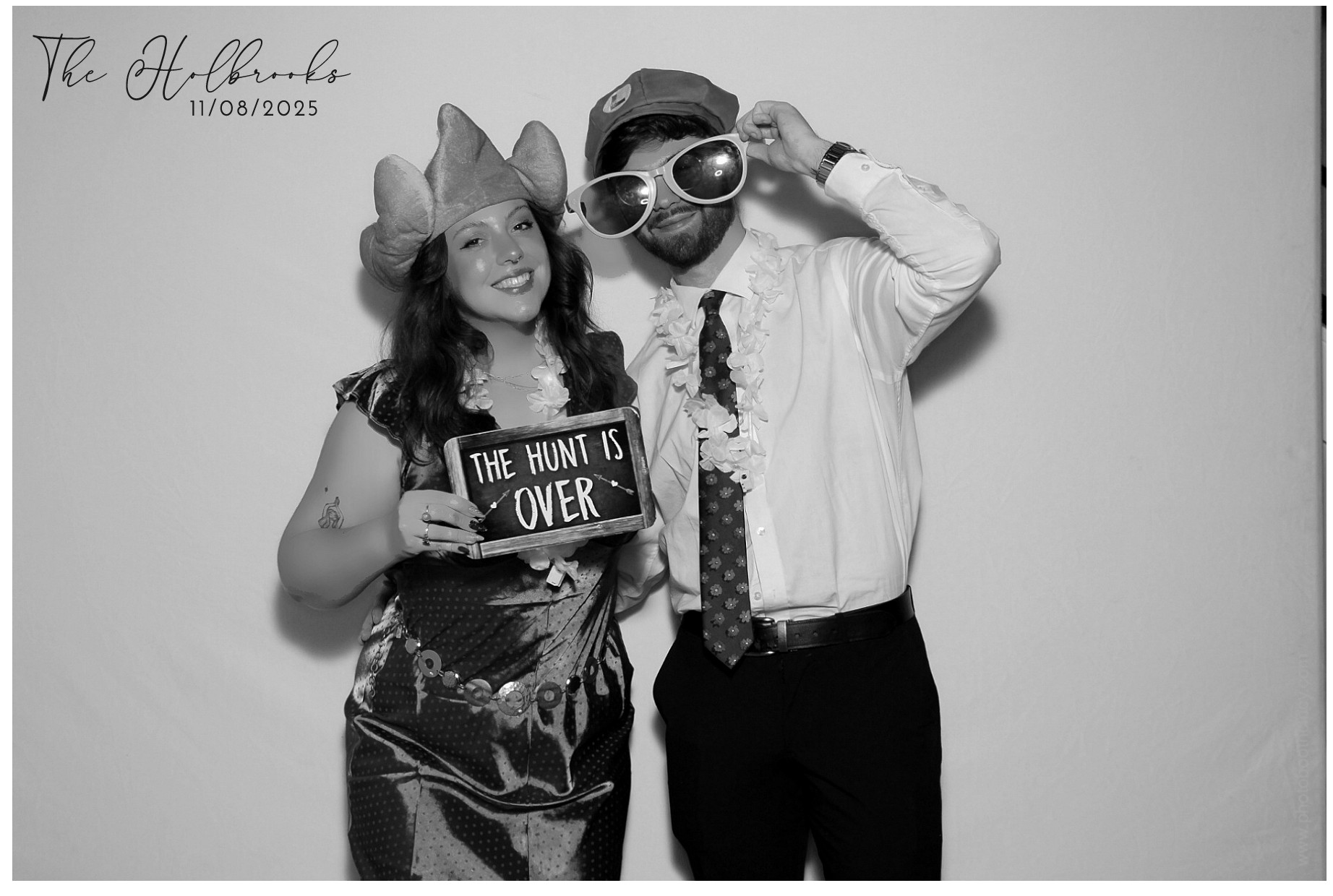 The Holbrooks | View more photos from the event at gallery.photoboothcincy.com/u/PhotoBoothCincy/The-Holbrooks