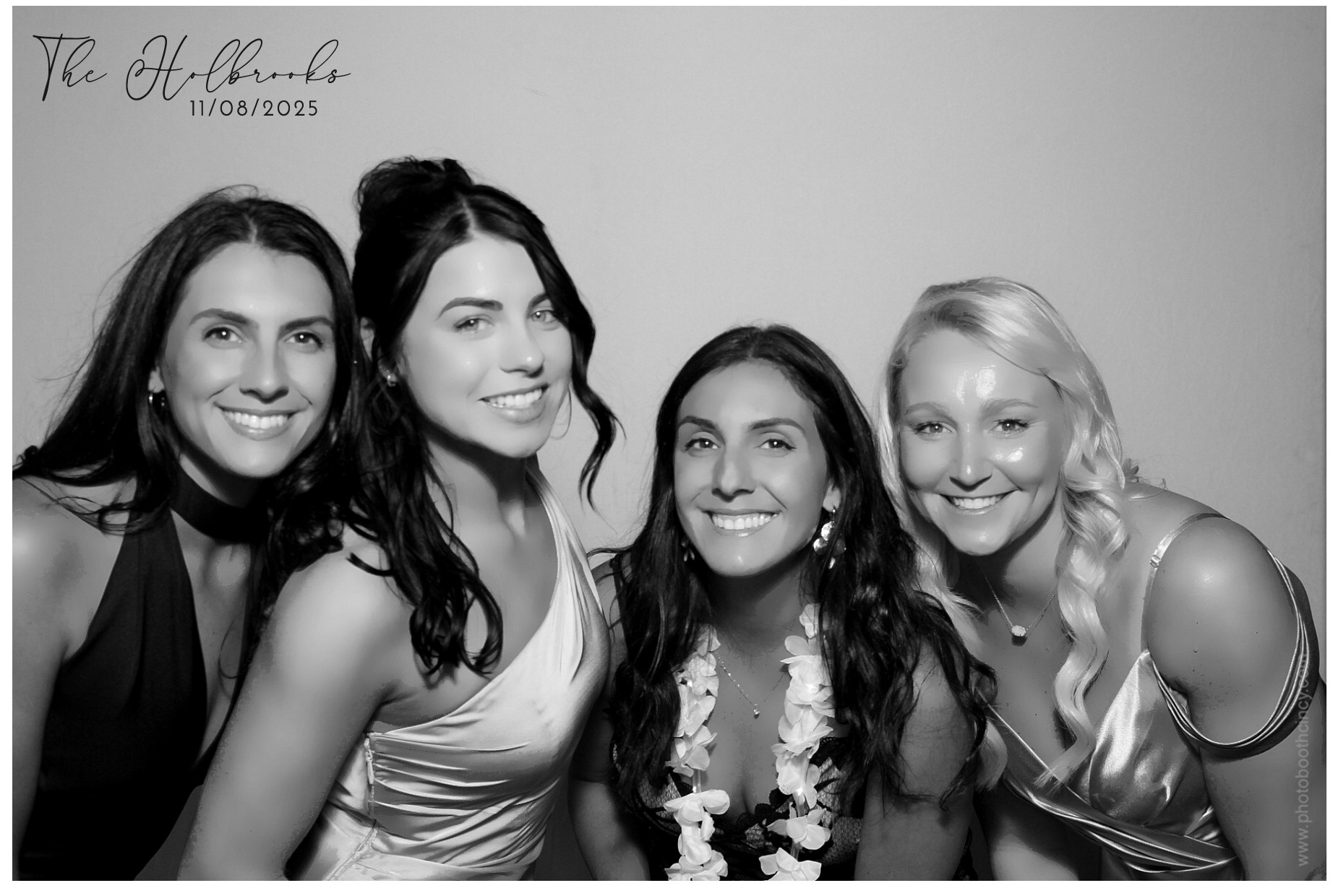The Holbrooks | View more photos from the event at gallery.photoboothcincy.com/u/PhotoBoothCincy/The-Holbrooks