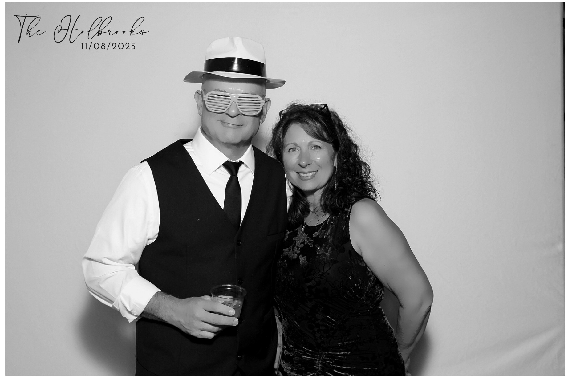 The Holbrooks | View more photos from the event at gallery.photoboothcincy.com/u/PhotoBoothCincy/The-Holbrooks