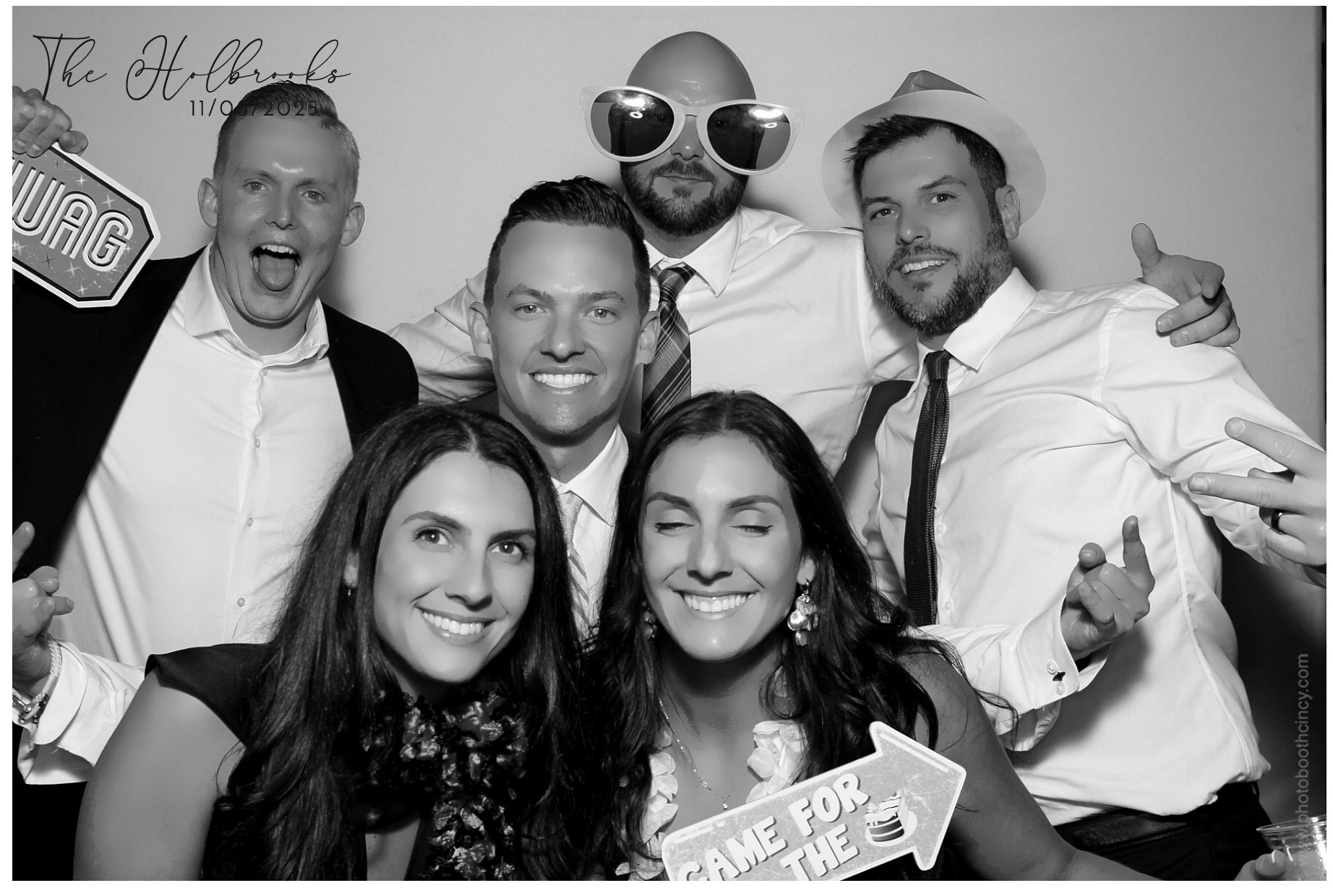 The Holbrooks | View more photos from the event at gallery.photoboothcincy.com/u/PhotoBoothCincy/The-Holbrooks