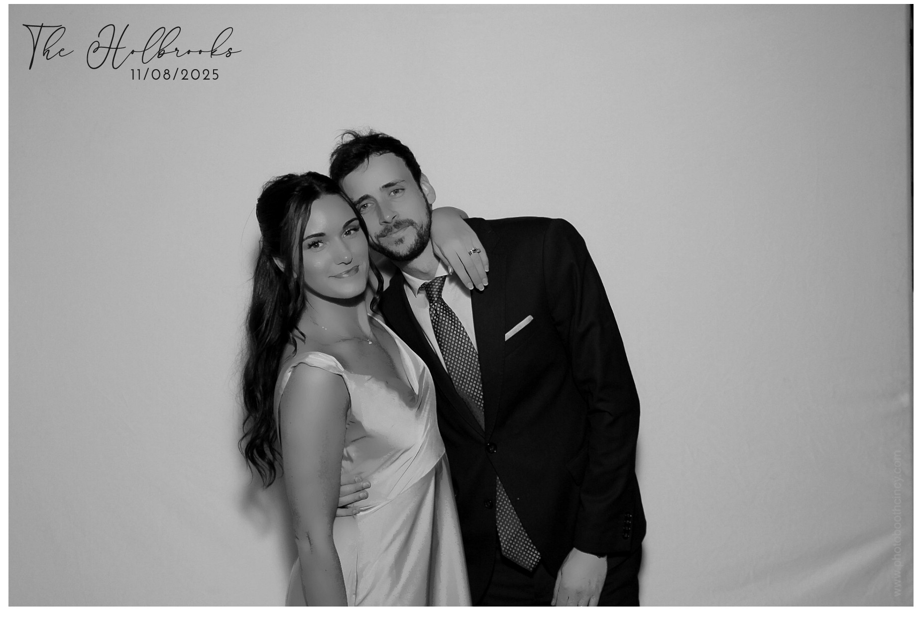 The Holbrooks | View more photos from the event at gallery.photoboothcincy.com/u/PhotoBoothCincy/The-Holbrooks