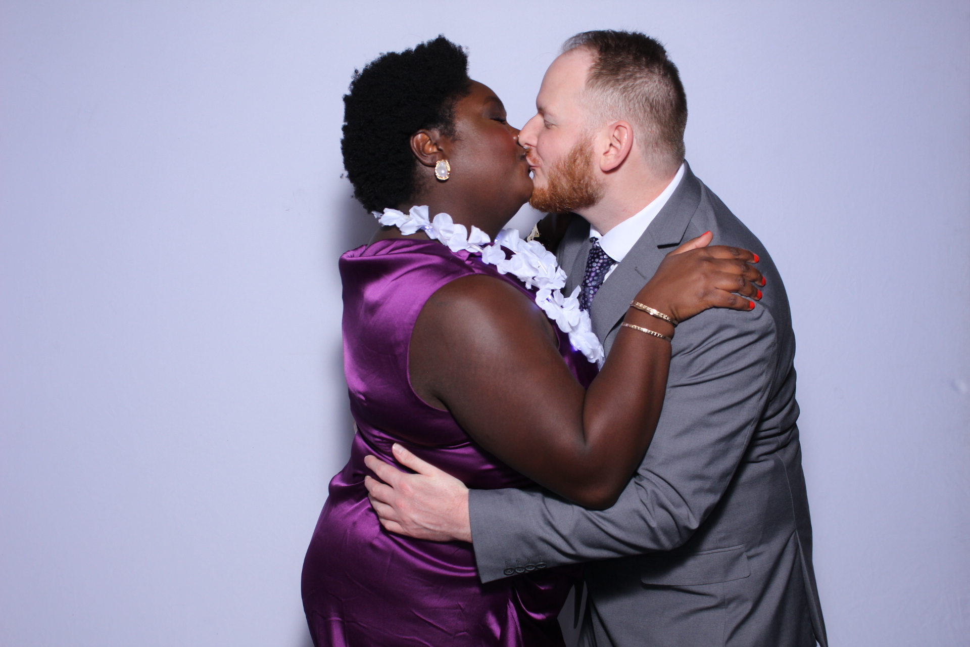 The Holbrooks | View more photos from the event at gallery.photoboothcincy.com/u/PhotoBoothCincy/The-Holbrooks