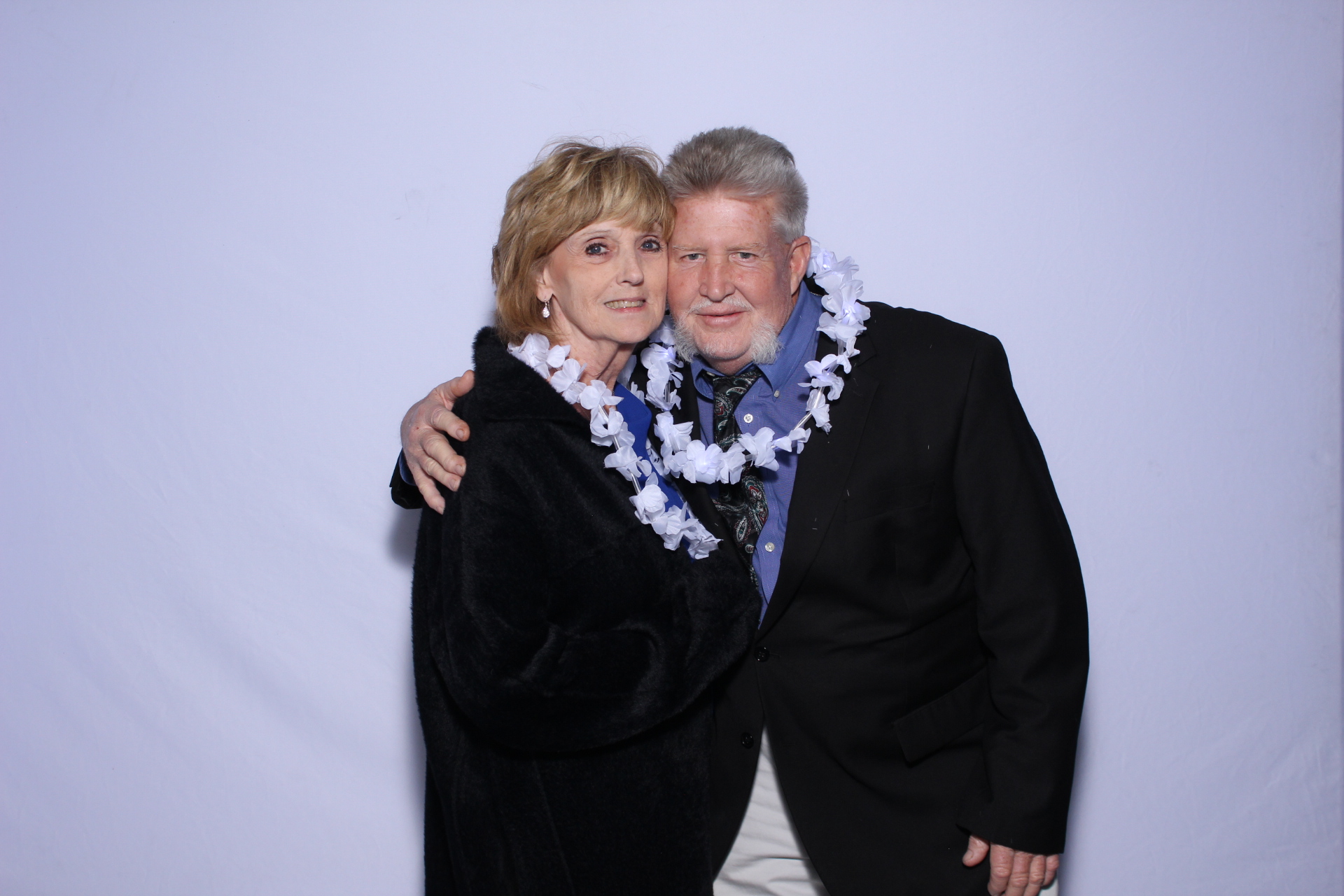 The Holbrooks | View more photos from the event at gallery.photoboothcincy.com/u/PhotoBoothCincy/The-Holbrooks