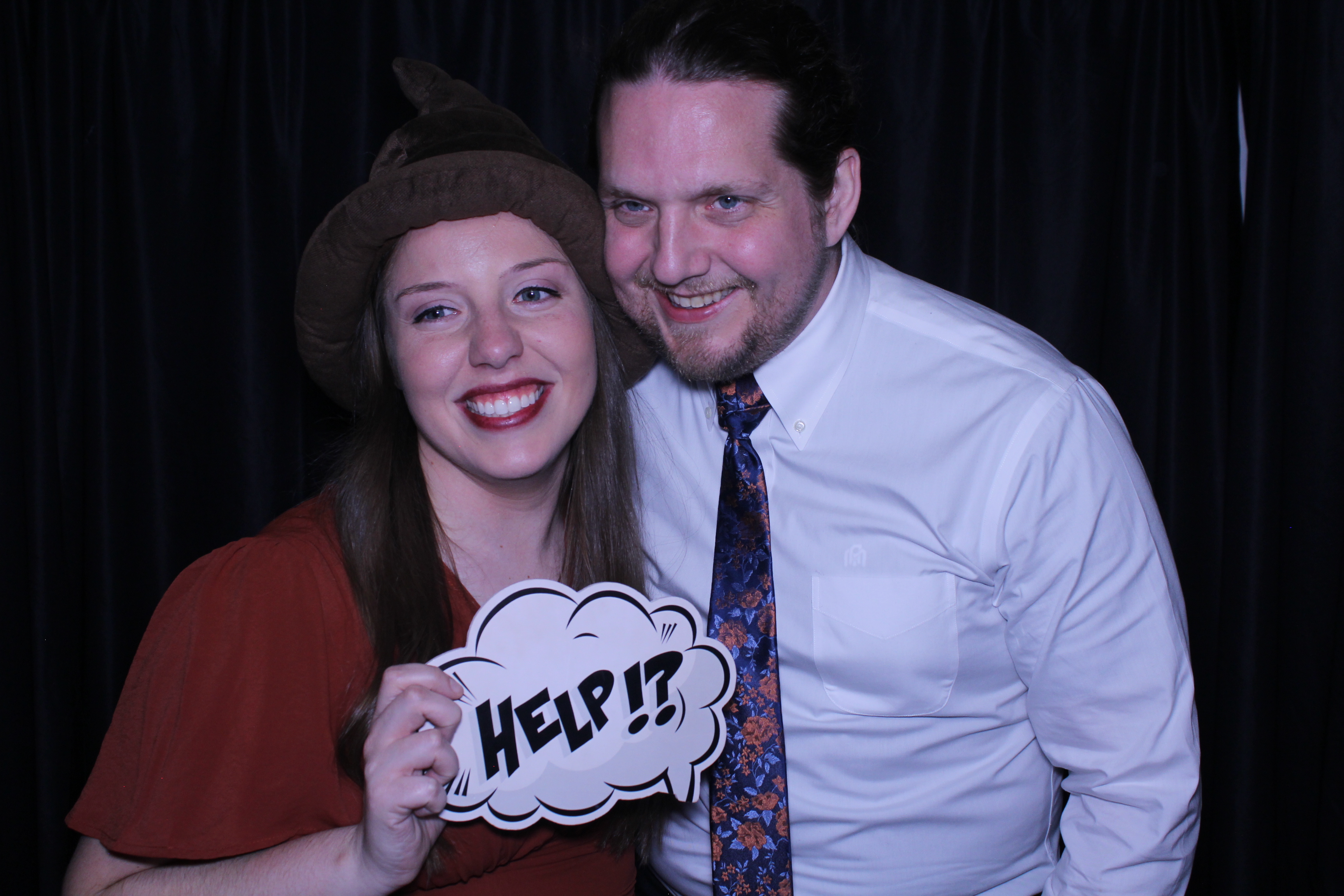 The Knowles | View more photos from the event at gallery.photoboothcincy.com/u/PhotoBoothCincy/The-Knowles