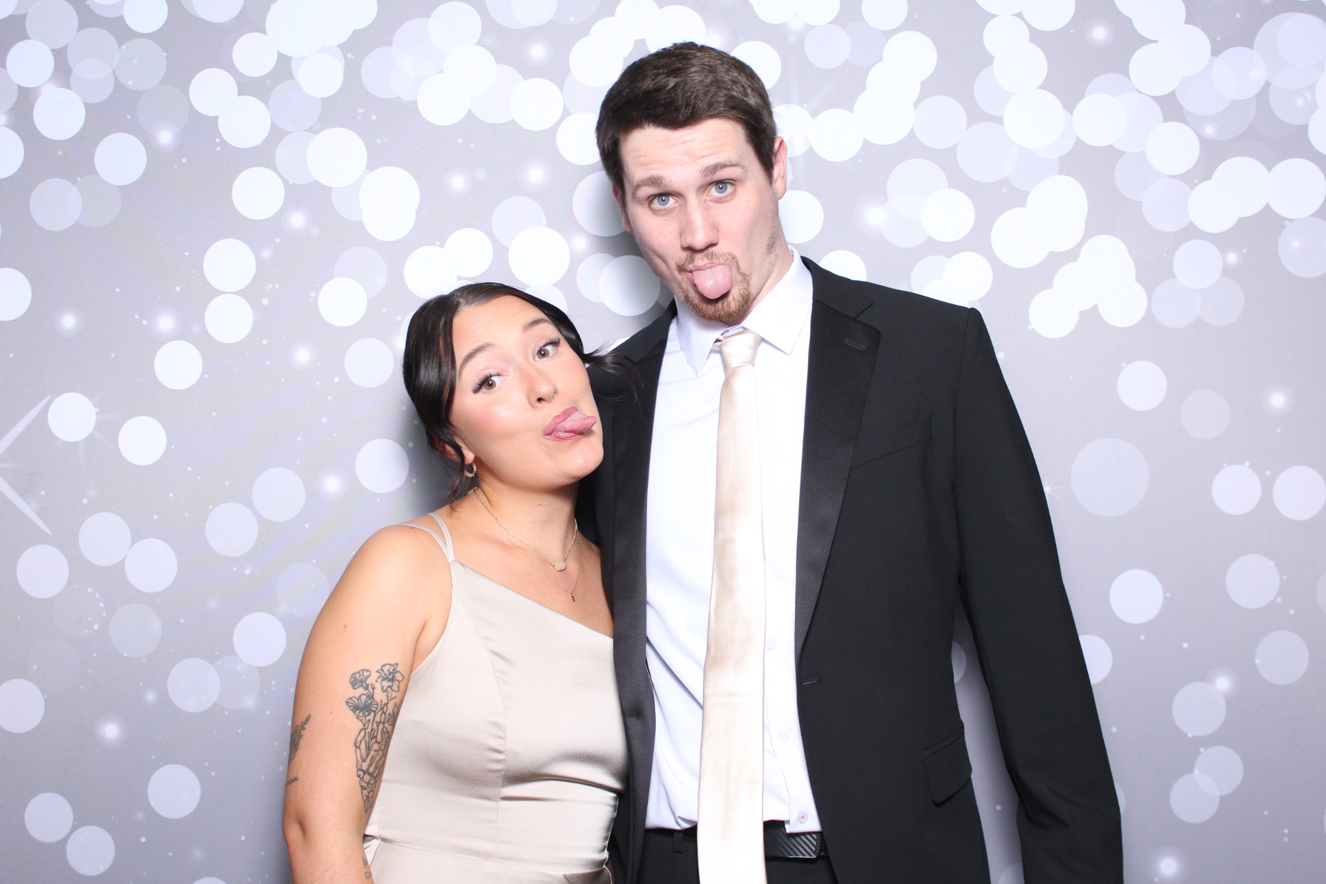 The Lambs | View more photos from the event at gallery.photoboothcincy.com/u/PhotoBoothCincy/The-Lambs