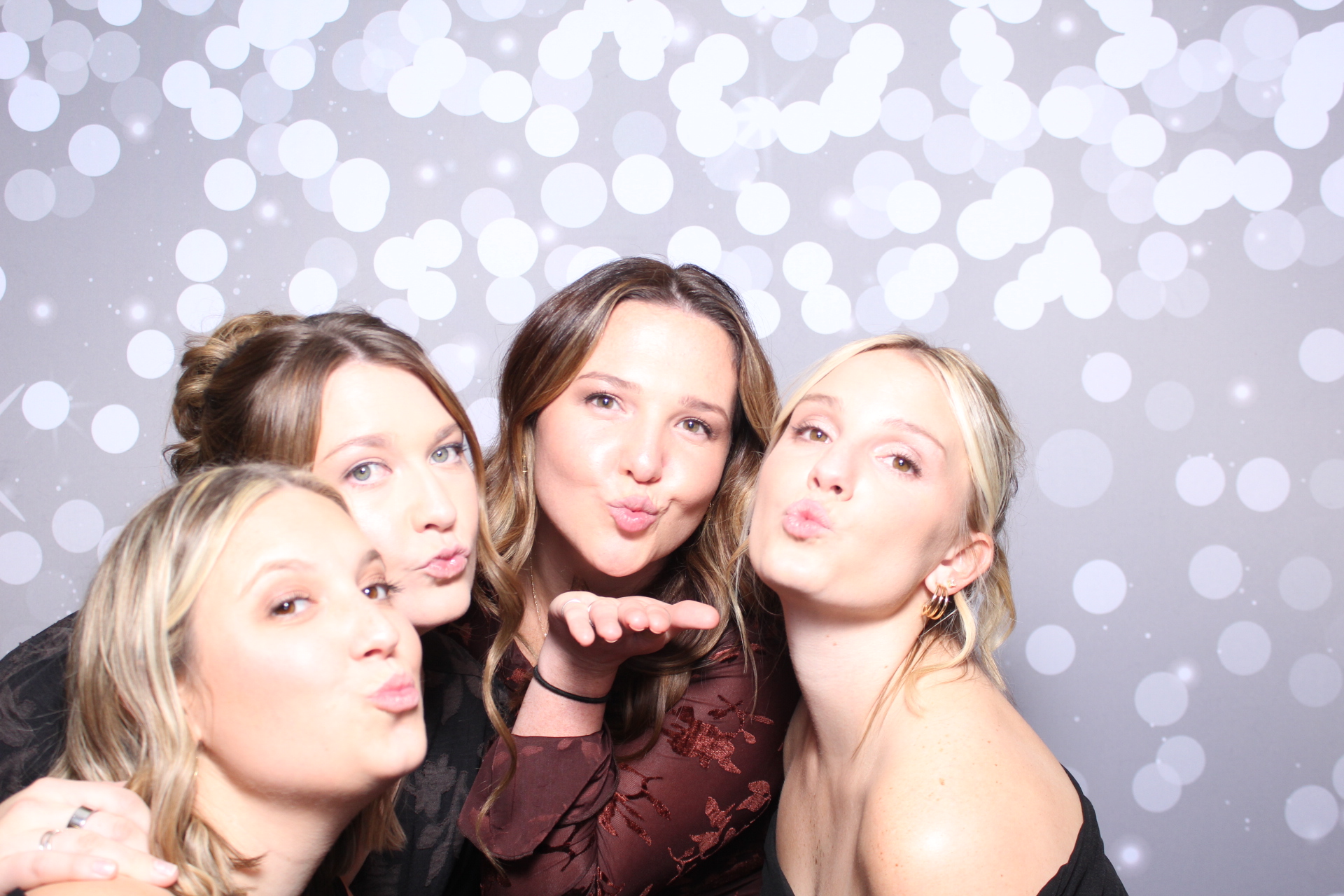 The Lambs | View more photos from the event at gallery.photoboothcincy.com/u/PhotoBoothCincy/The-Lambs