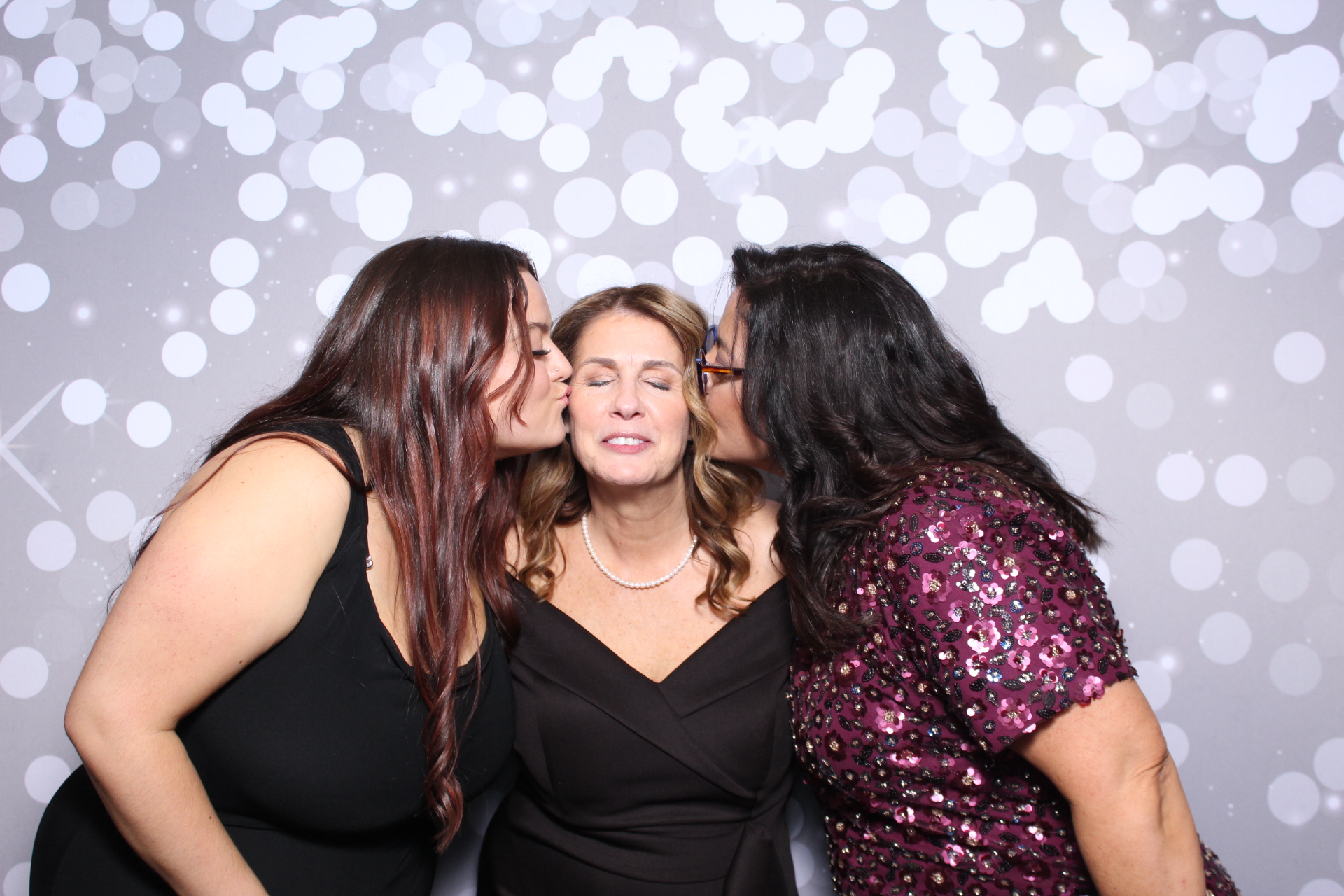The Lambs | View more photos from the event at gallery.photoboothcincy.com/u/PhotoBoothCincy/The-Lambs