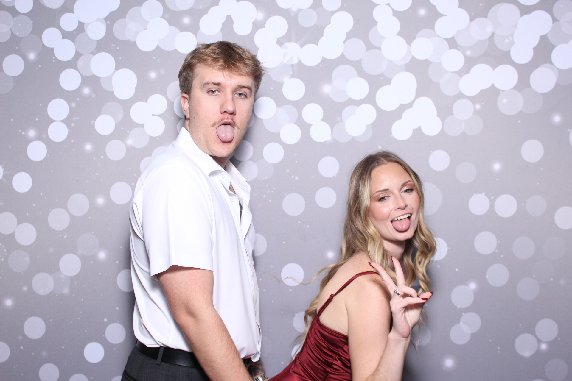 The Lambs | View more photos from the event at gallery.photoboothcincy.com/u/PhotoBoothCincy/The-Lambs