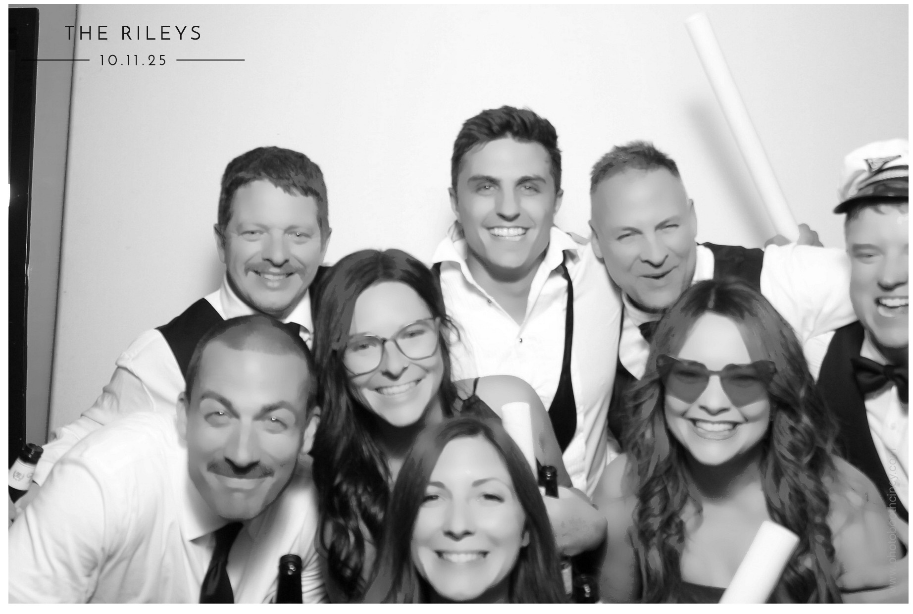 The Riley's | View more photos from the event at gallery.photoboothcincy.com/u/PhotoBoothCincy/The-Rileys