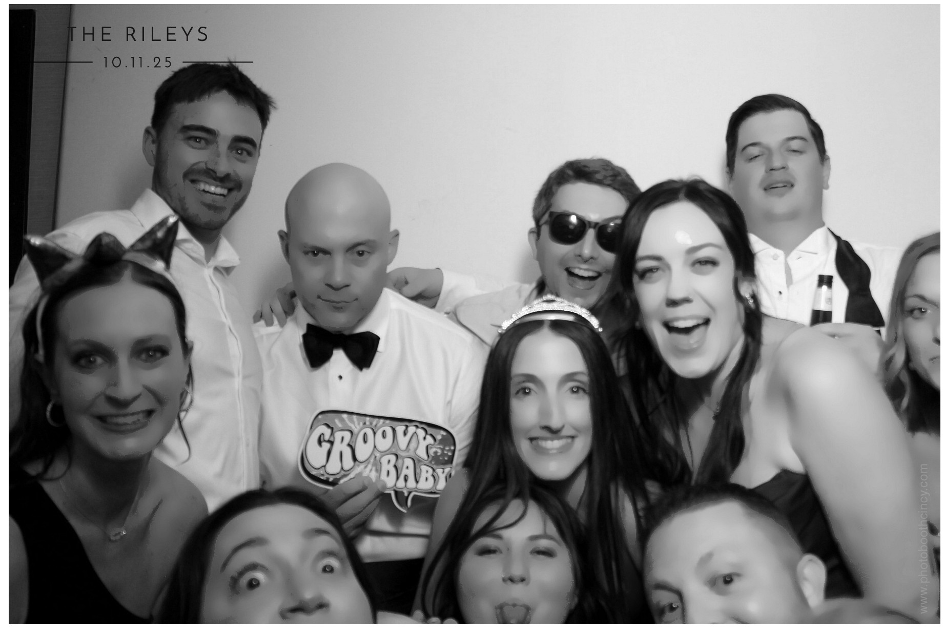 The Riley's | View more photos from the event at gallery.photoboothcincy.com/u/PhotoBoothCincy/The-Rileys
