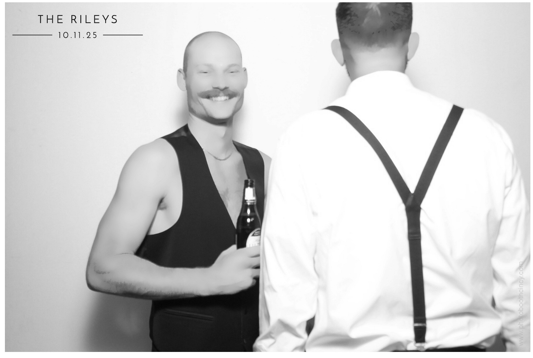 The Riley's | View more photos from the event at gallery.photoboothcincy.com/u/PhotoBoothCincy/The-Rileys