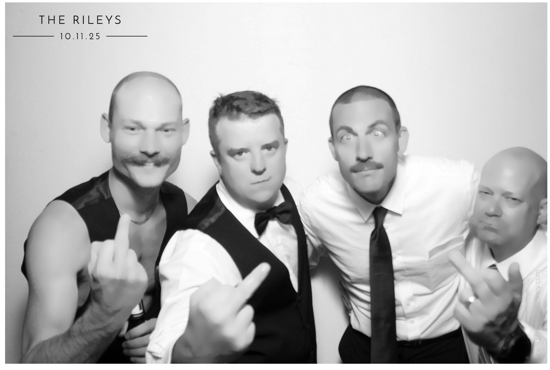 The Riley's | View more photos from the event at gallery.photoboothcincy.com/u/PhotoBoothCincy/The-Rileys