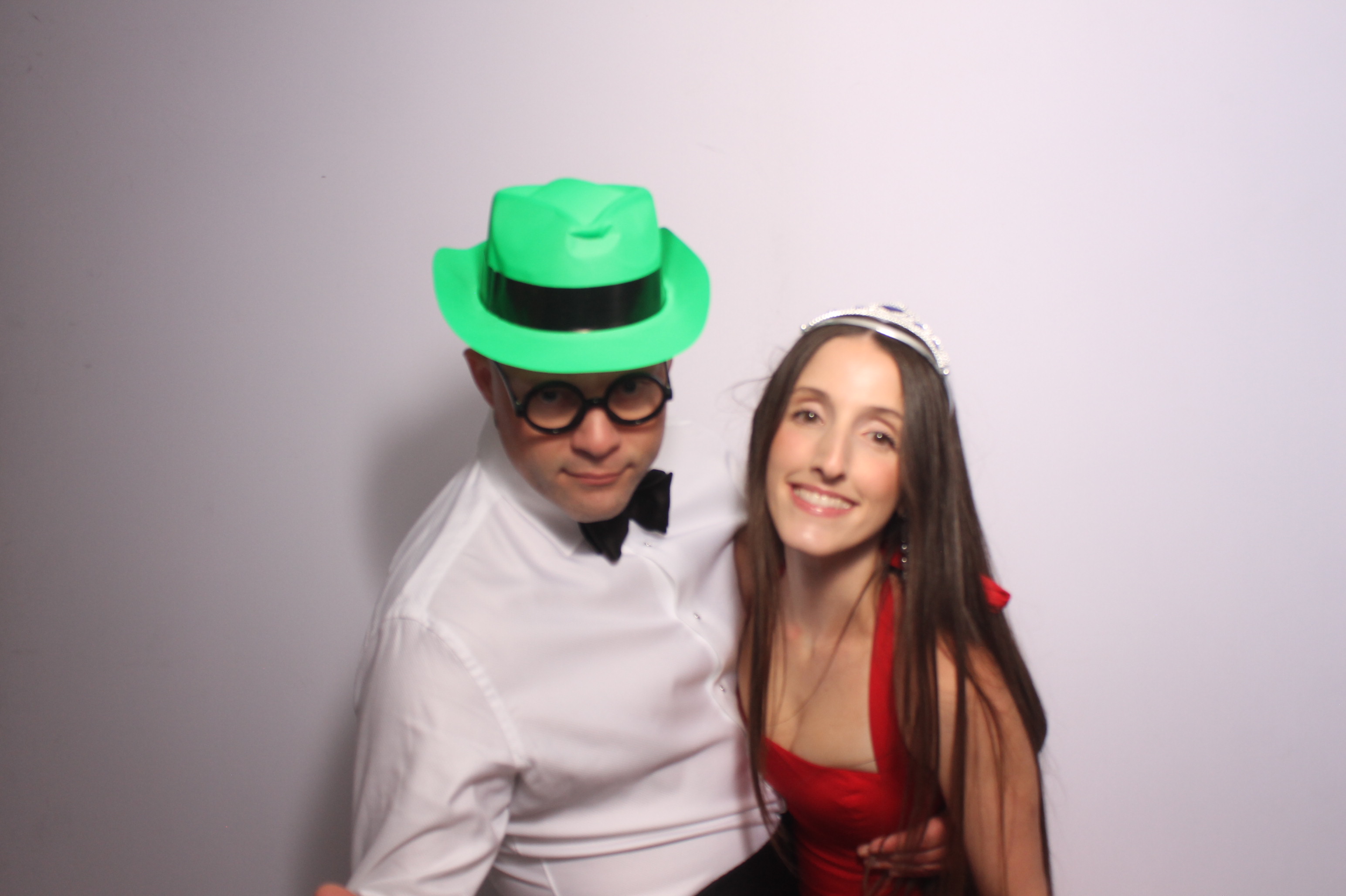 The Riley's | View more photos from the event at gallery.photoboothcincy.com/u/PhotoBoothCincy/The-Rileys