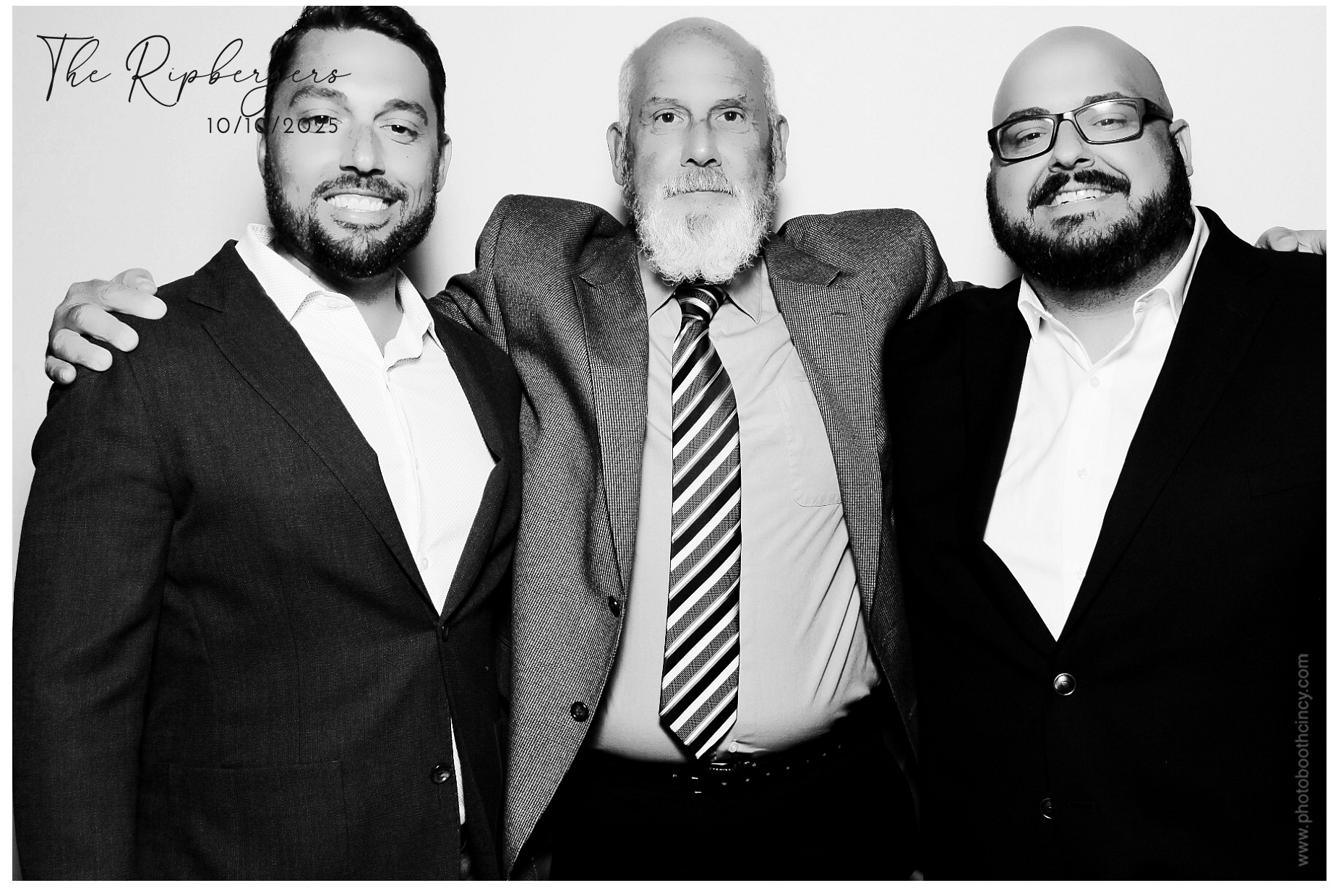 The Ripbergers | View more photos from the event at gallery.photoboothcincy.com/u/PhotoBoothCincy/The-Ripbergers