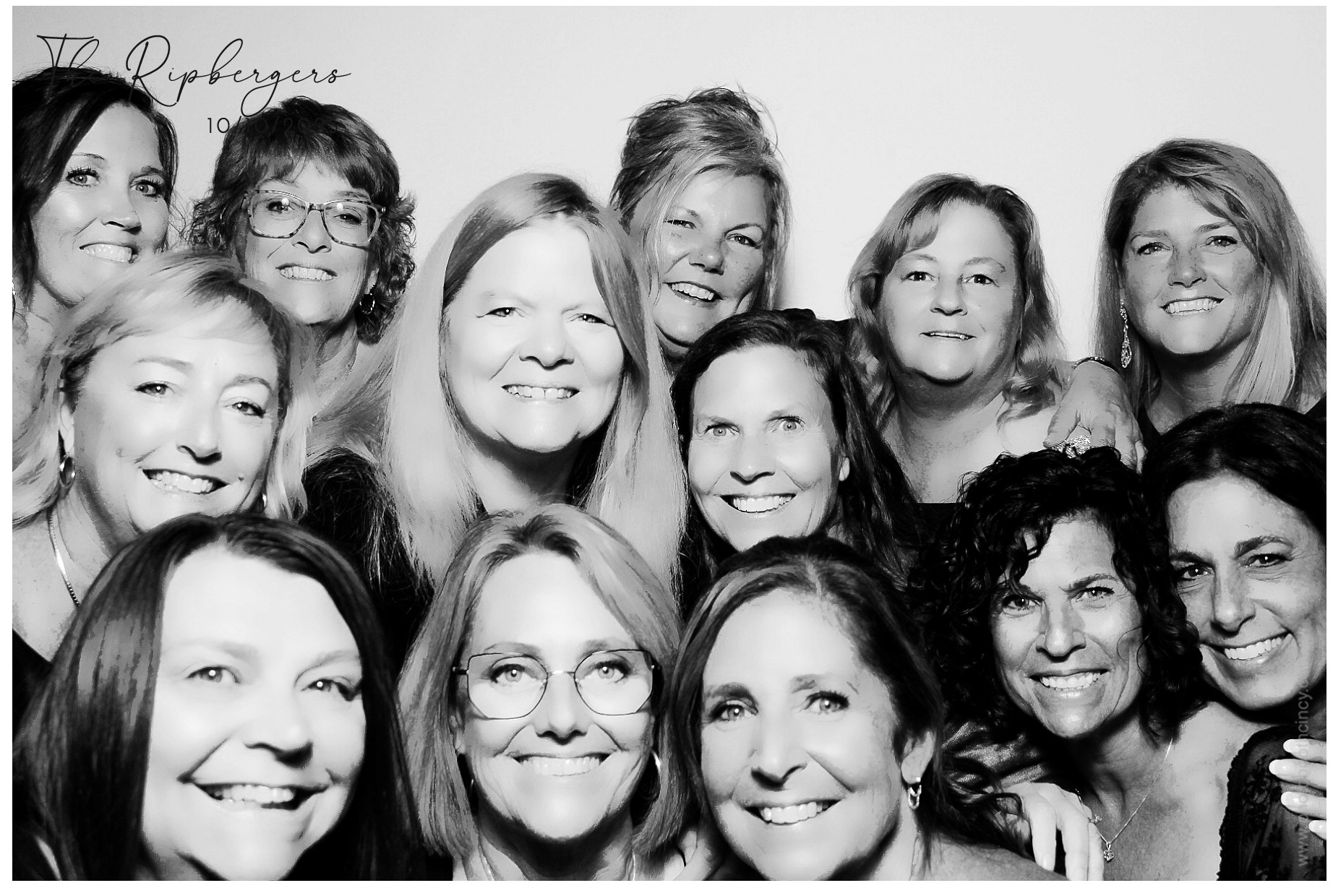The Ripbergers | View more photos from the event at gallery.photoboothcincy.com/u/PhotoBoothCincy/The-Ripbergers